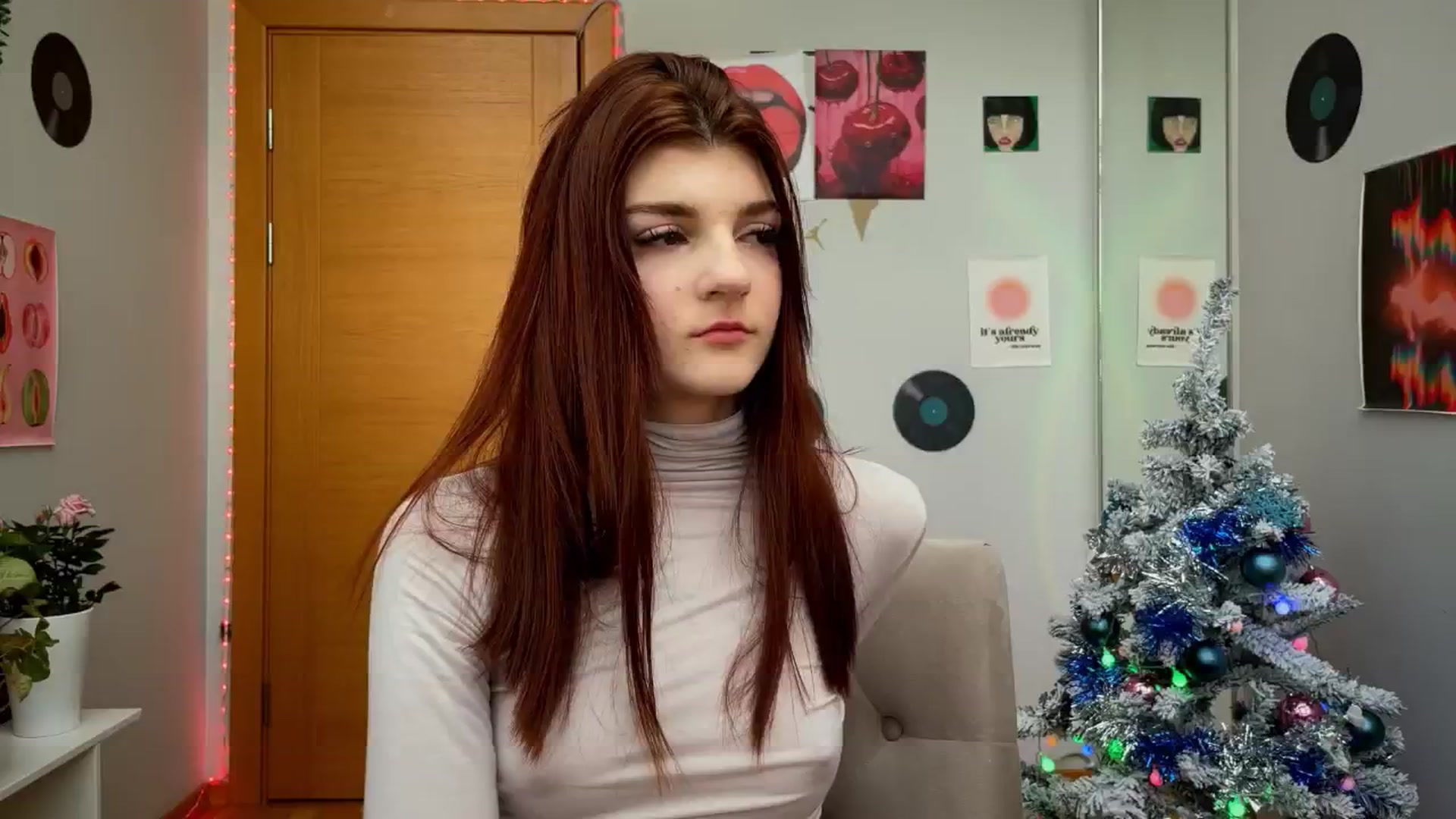Gallery image thumbnail from BellaCute__'s myfreecams stream on, 12/31/2024, 09:33 image 15 of 20