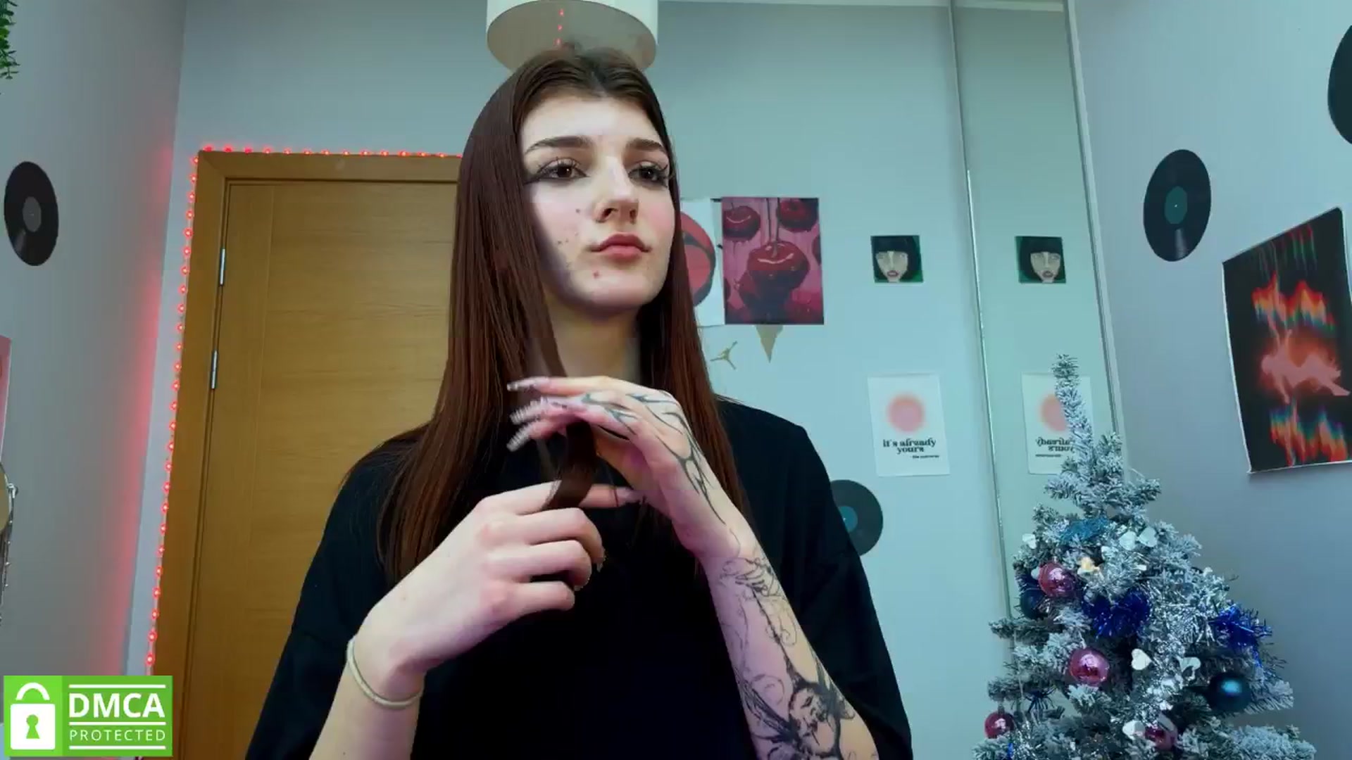 Gallery image thumbnail from BellaCute__'s myfreecams stream on, 01/14/2025, 09:23 image 4 of 20