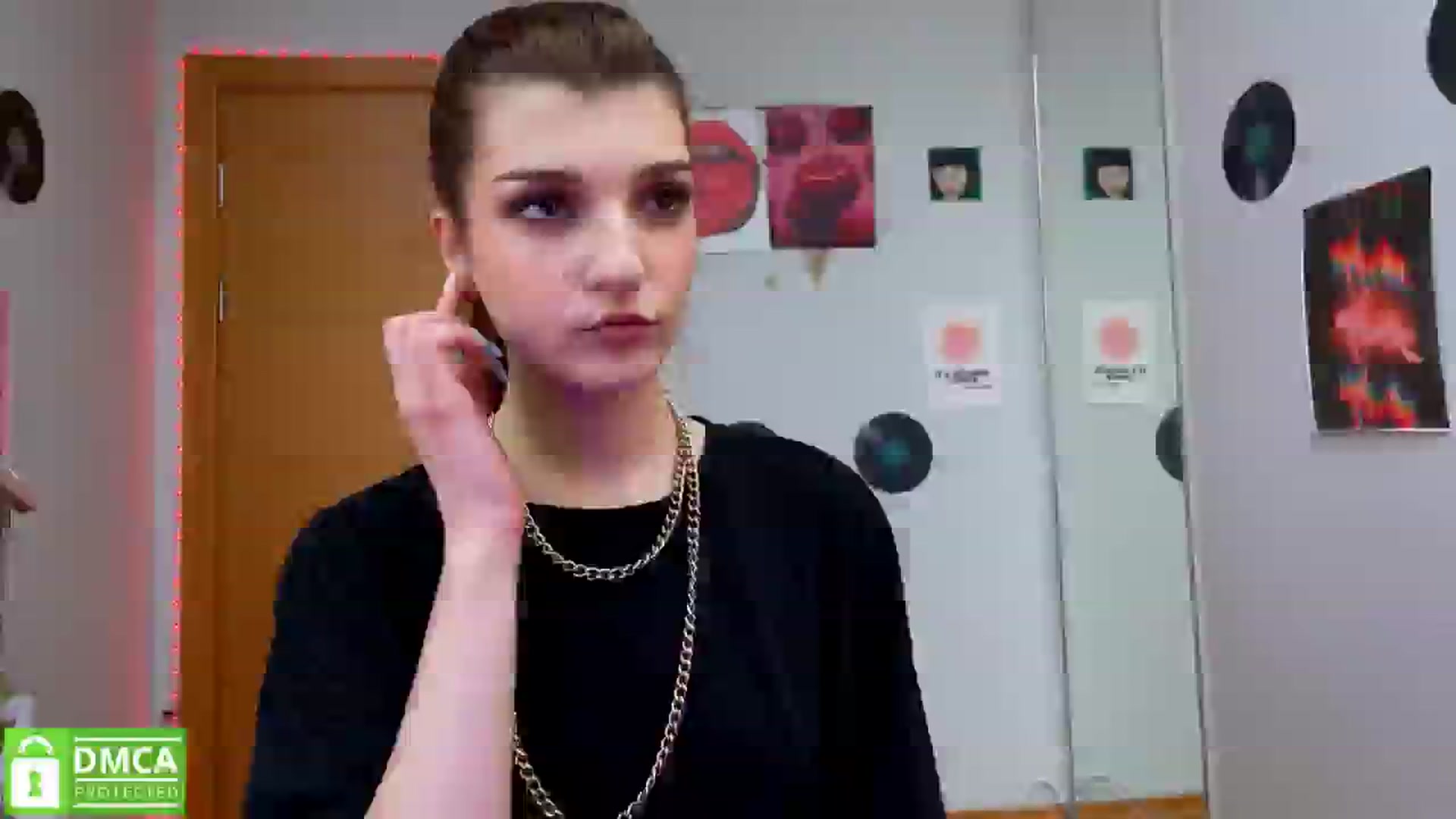 Gallery image thumbnail from BellaCute__'s myfreecams stream on, 01/23/2025, 12:38 image 9 of 20