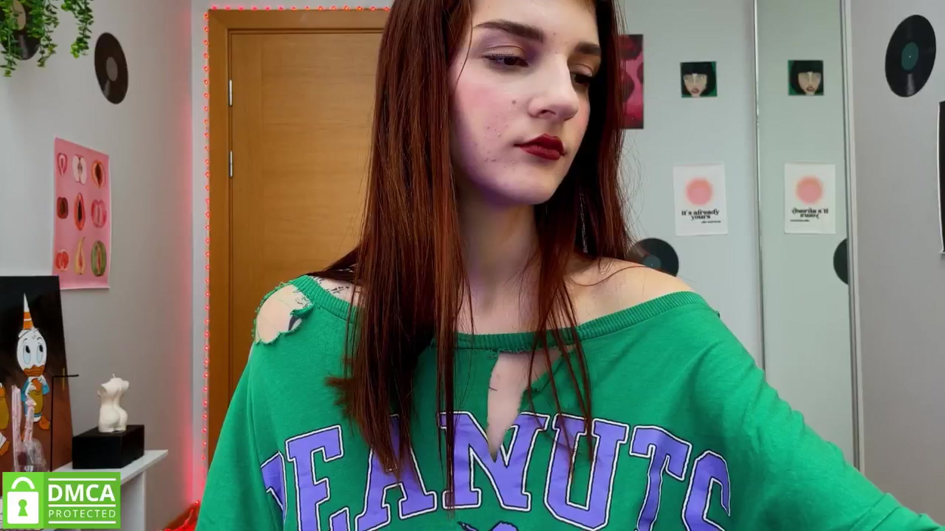 Gallery image thumbnail from BellaCute__'s myfreecams stream on, 01/27/2025, 12:09 image 13 of 20