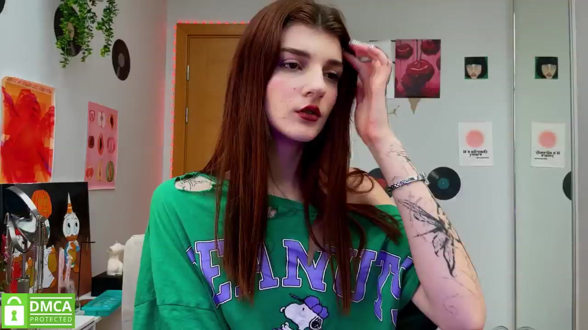 Gallery image thumbnail from BellaCute__'s myfreecams stream on, 01/27/2025, 12:09 image 17 of 20