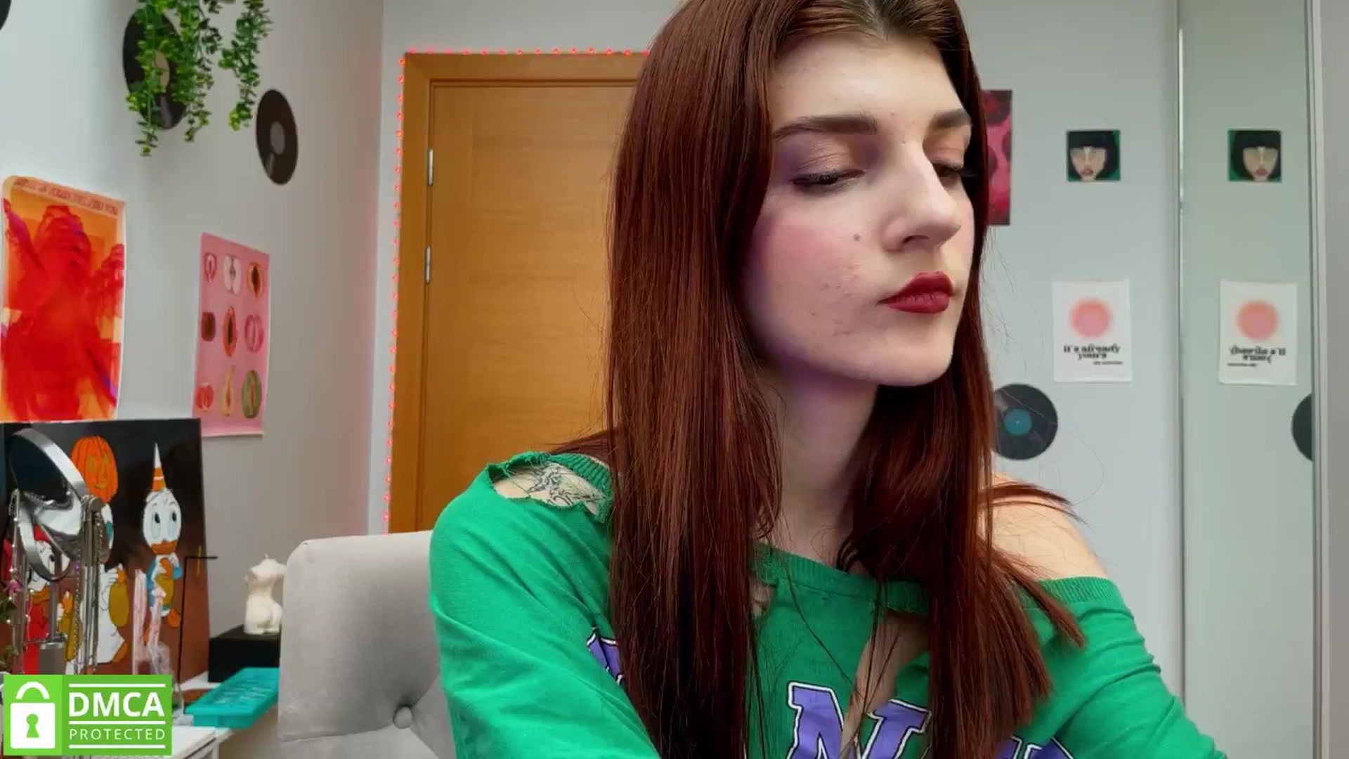Gallery image thumbnail from BellaCute__'s myfreecams stream on, 01/27/2025, 12:09 image 19 of 20
