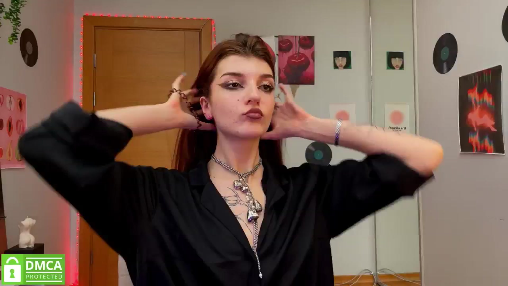 Gallery image thumbnail from BellaCute__'s myfreecams stream on, 01/29/2025, 12:48 image 1 of 20