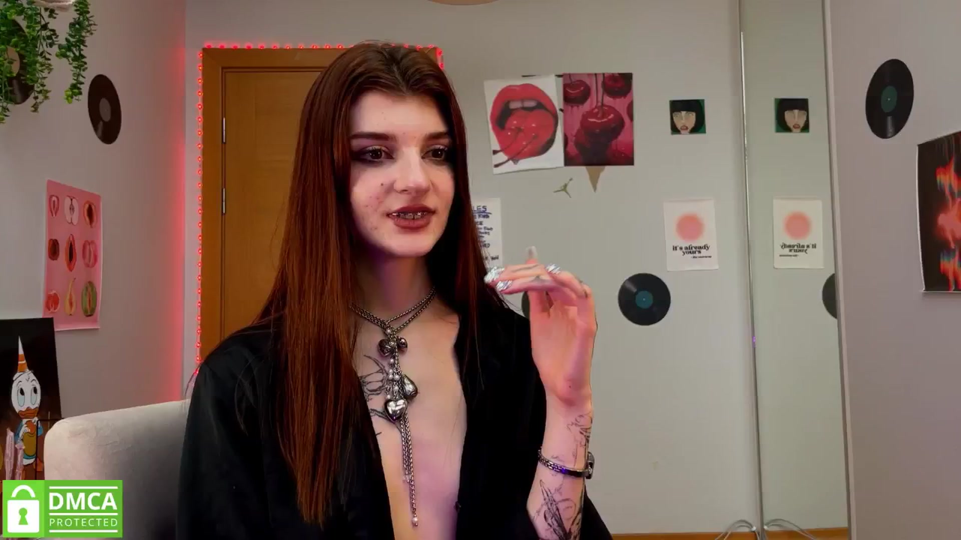 Gallery image thumbnail from BellaCute__'s myfreecams stream on, 01/29/2025, 12:48 image 15 of 20