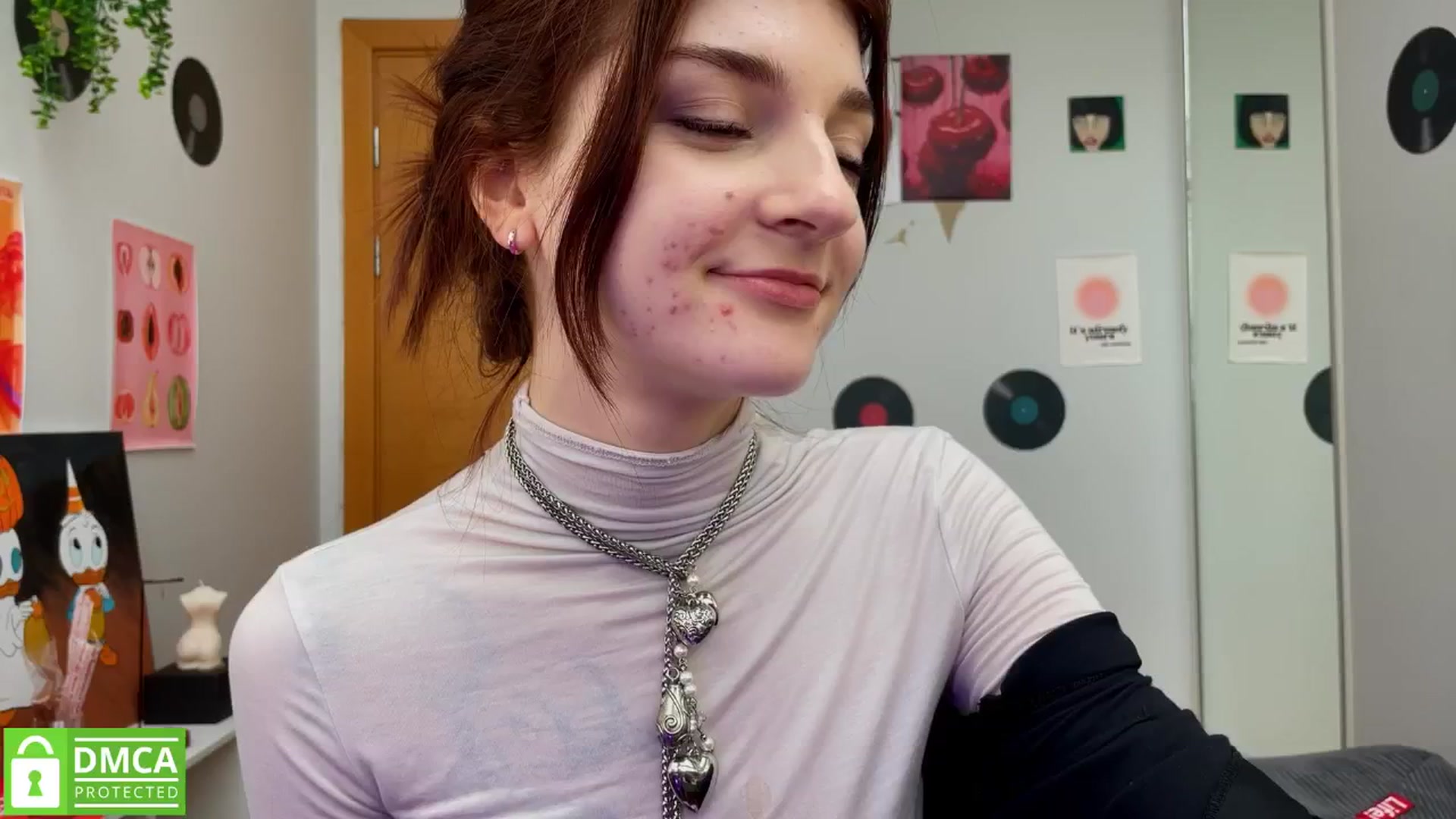Gallery image thumbnail from BellaCute__'s myfreecams stream on, 02/11/2025, 09:38 image 4 of 20