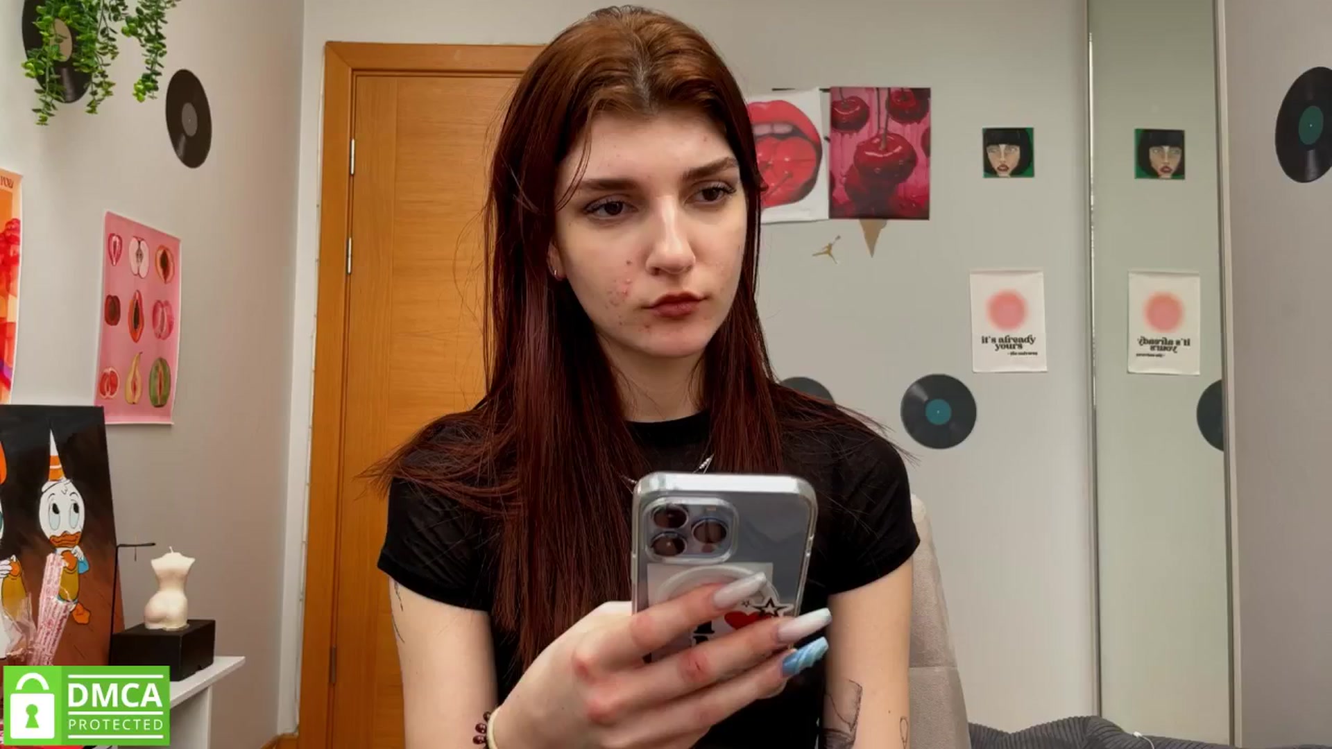 Gallery image thumbnail from BellaCute__'s myfreecams stream on, 02/13/2025, 12:35 image 16 of 20