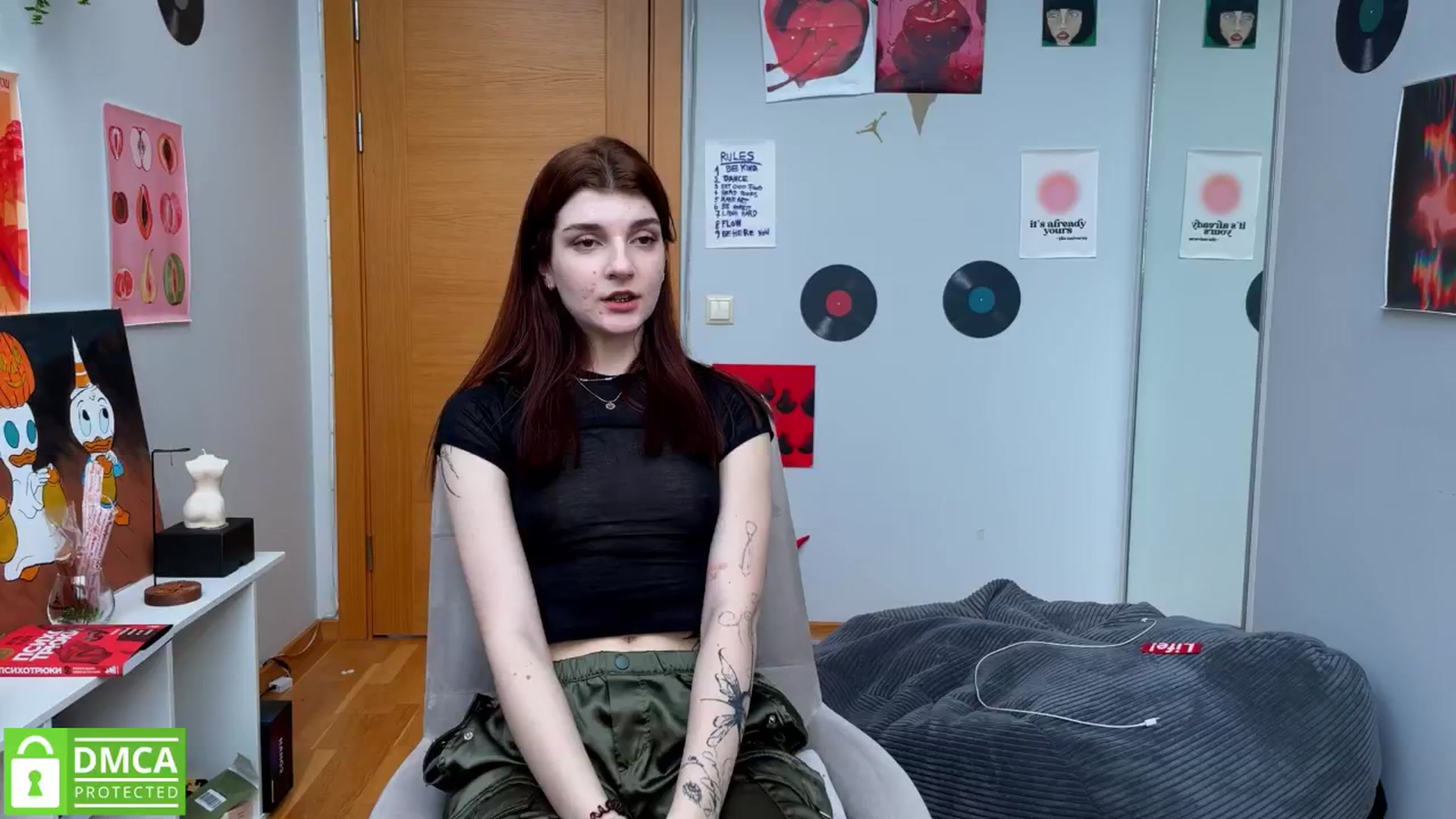 Gallery image thumbnail from BellaCute__'s myfreecams stream on, 02/13/2025, 14:07 image 18 of 20