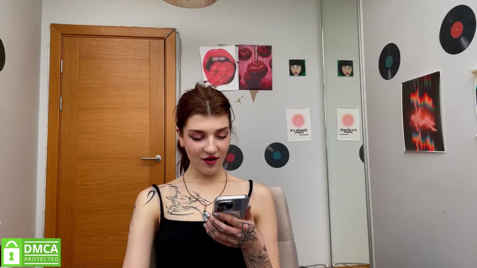 Gallery image thumbnail from BellaCute__'s myfreecams stream on, 02/14/2025, 08:53 image 14 of 20