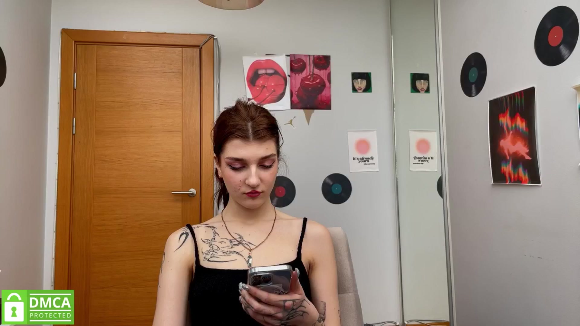 Gallery image thumbnail from BellaCute__'s myfreecams stream on, 02/14/2025, 08:53 image 13 of 20