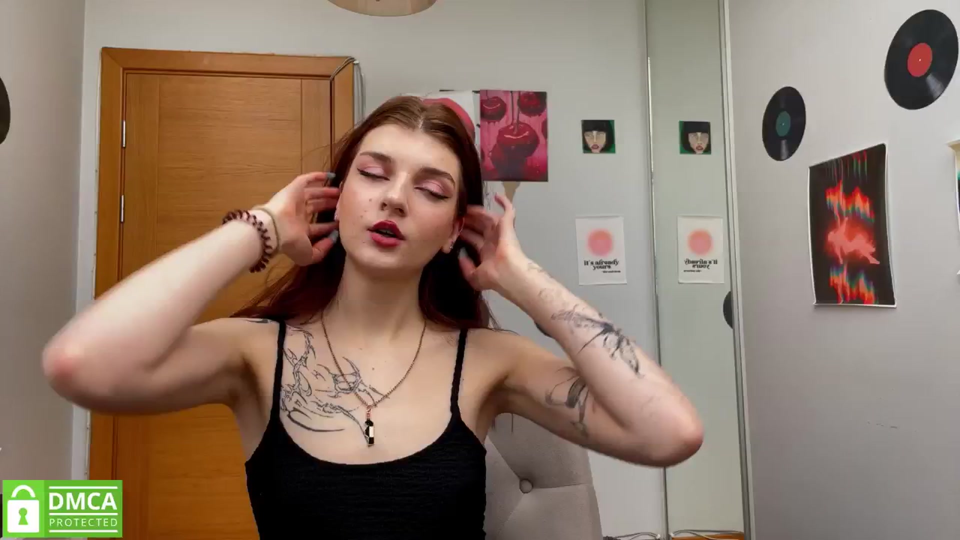 Gallery image thumbnail from BellaCute__'s myfreecams stream on, 02/14/2025, 08:53 image 18 of 20