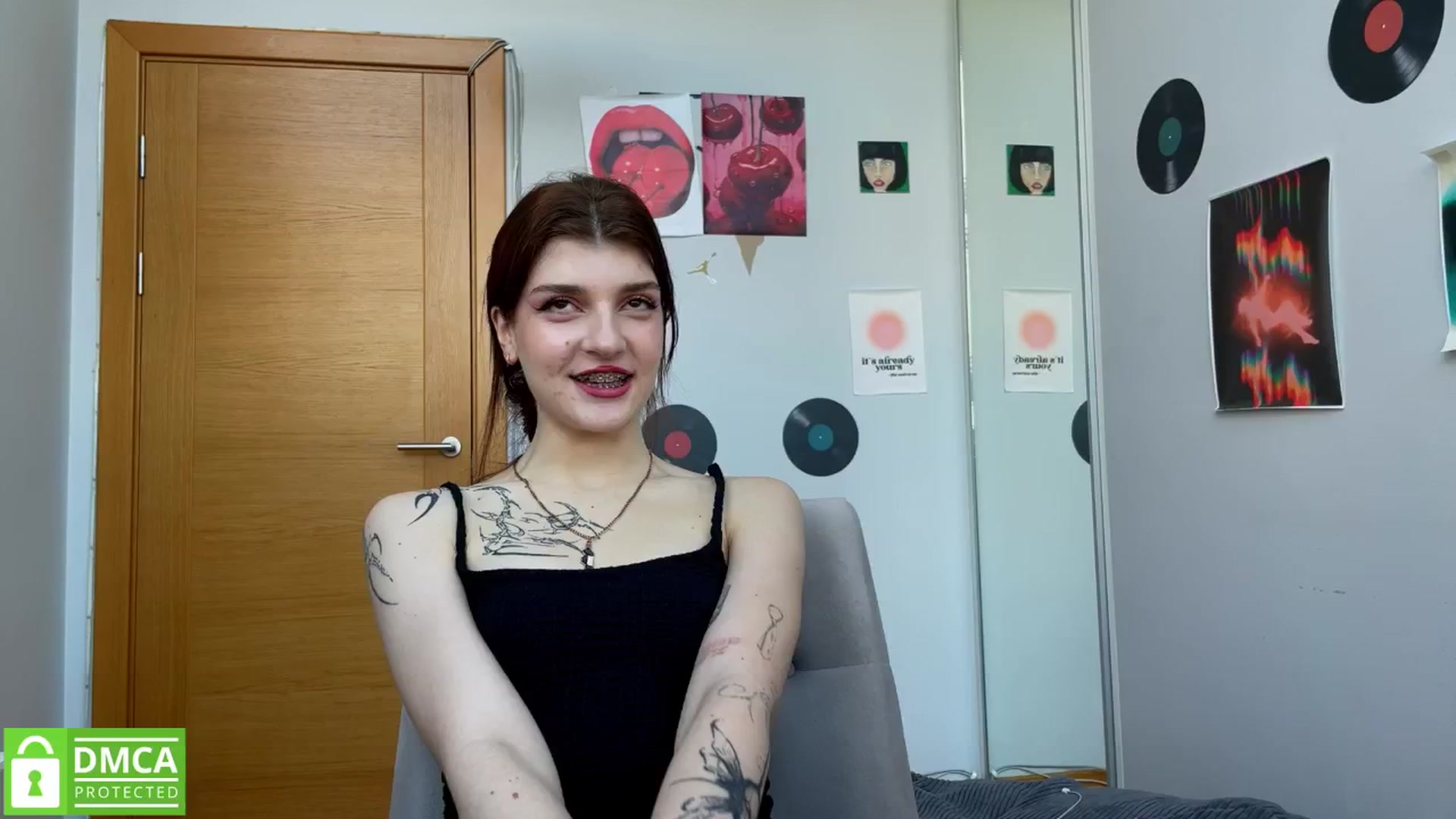 Gallery image thumbnail from BellaCute__'s myfreecams stream on, 02/14/2025, 08:53 image 5 of 20