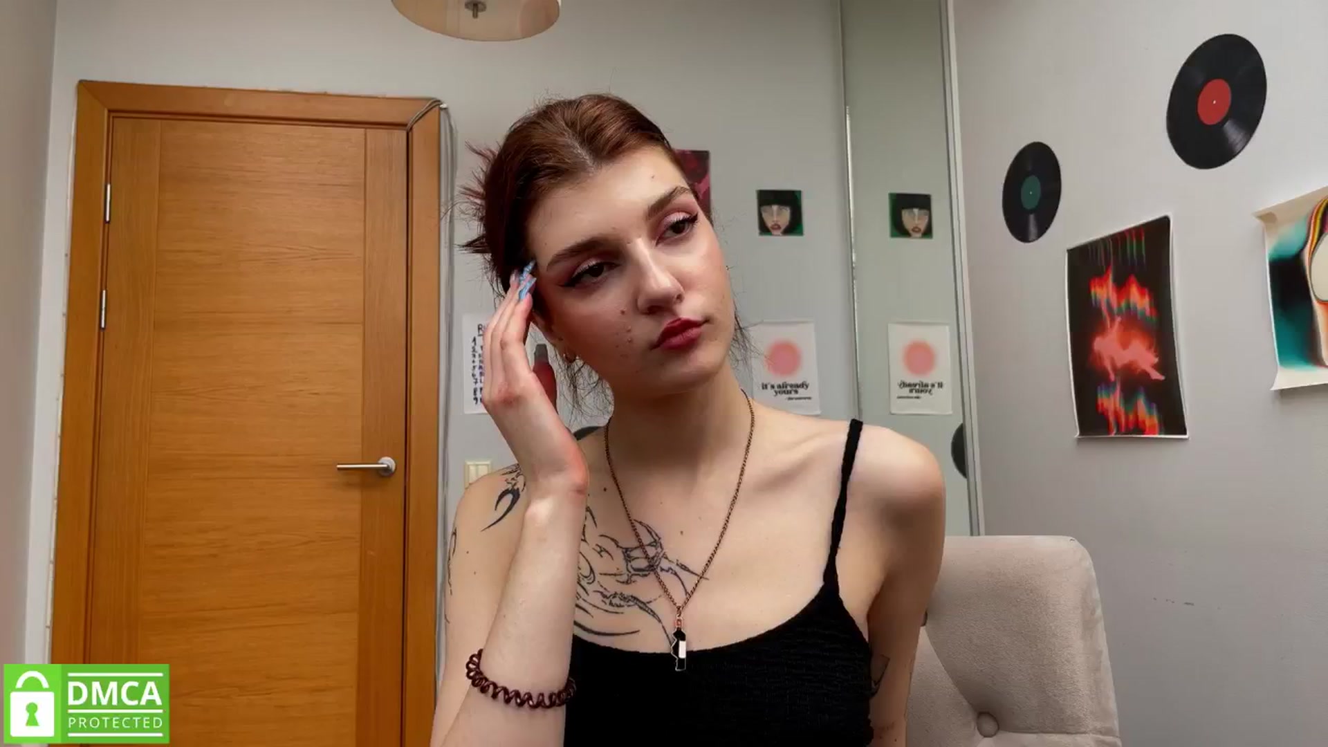 Gallery image thumbnail from BellaCute__'s myfreecams stream on, 02/14/2025, 10:01 image 16 of 20