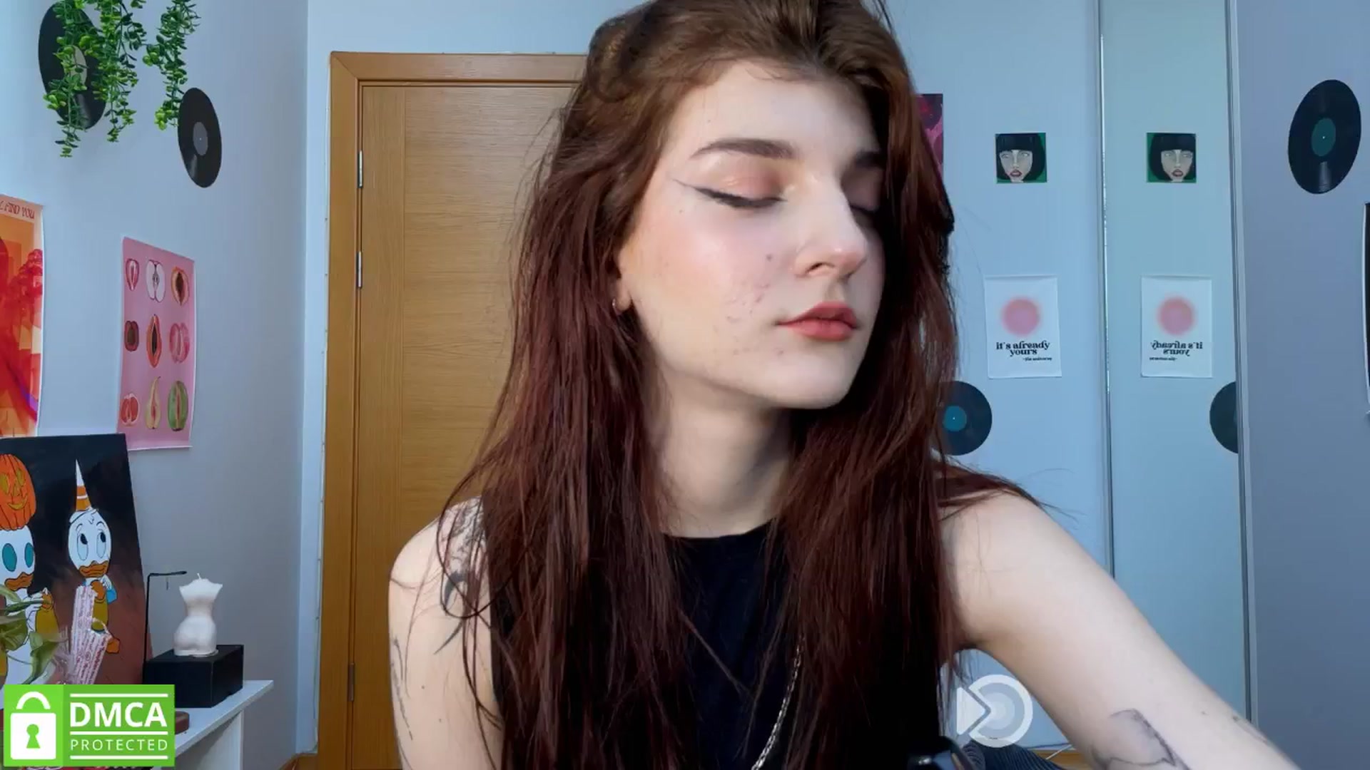 Gallery image thumbnail from BellaCute__'s myfreecams stream on, 02/15/2025, 10:47 image 1 of 20