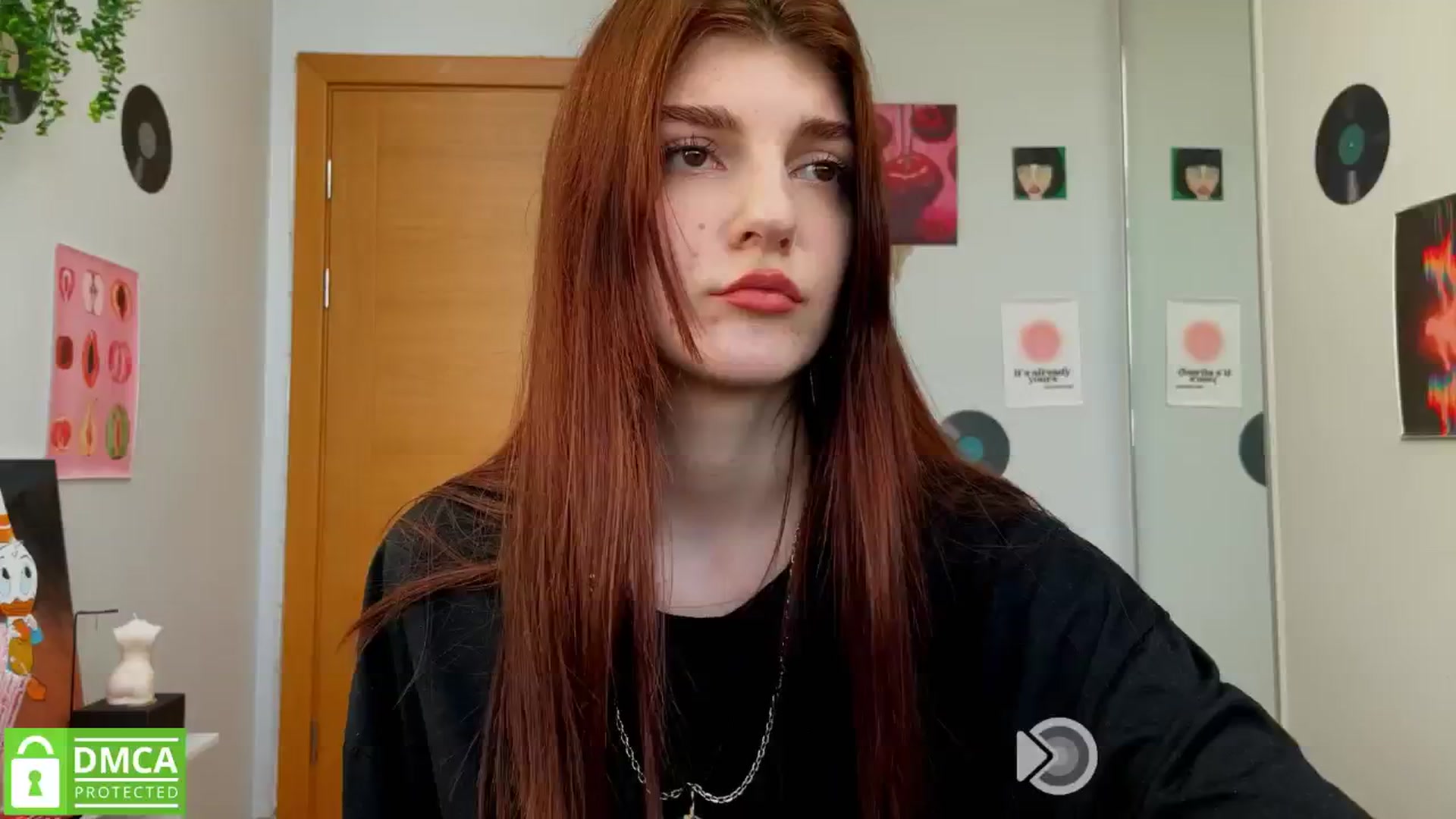 Gallery image thumbnail from BellaCute__'s myfreecams stream on, 02/19/2025, 12:10 image 18 of 20