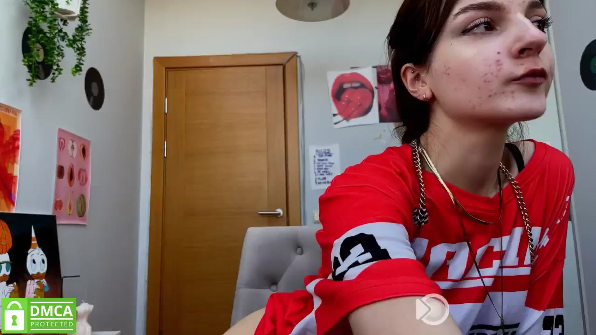 Gallery image thumbnail from BellaCute__'s myfreecams stream on, 02/25/2025, 10:16 image 7 of 20