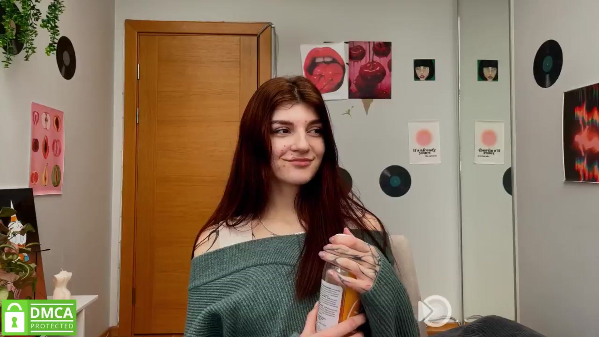 Gallery image thumbnail from BellaCute__'s myfreecams stream on, 02/26/2025, 11:07 image 1 of 20