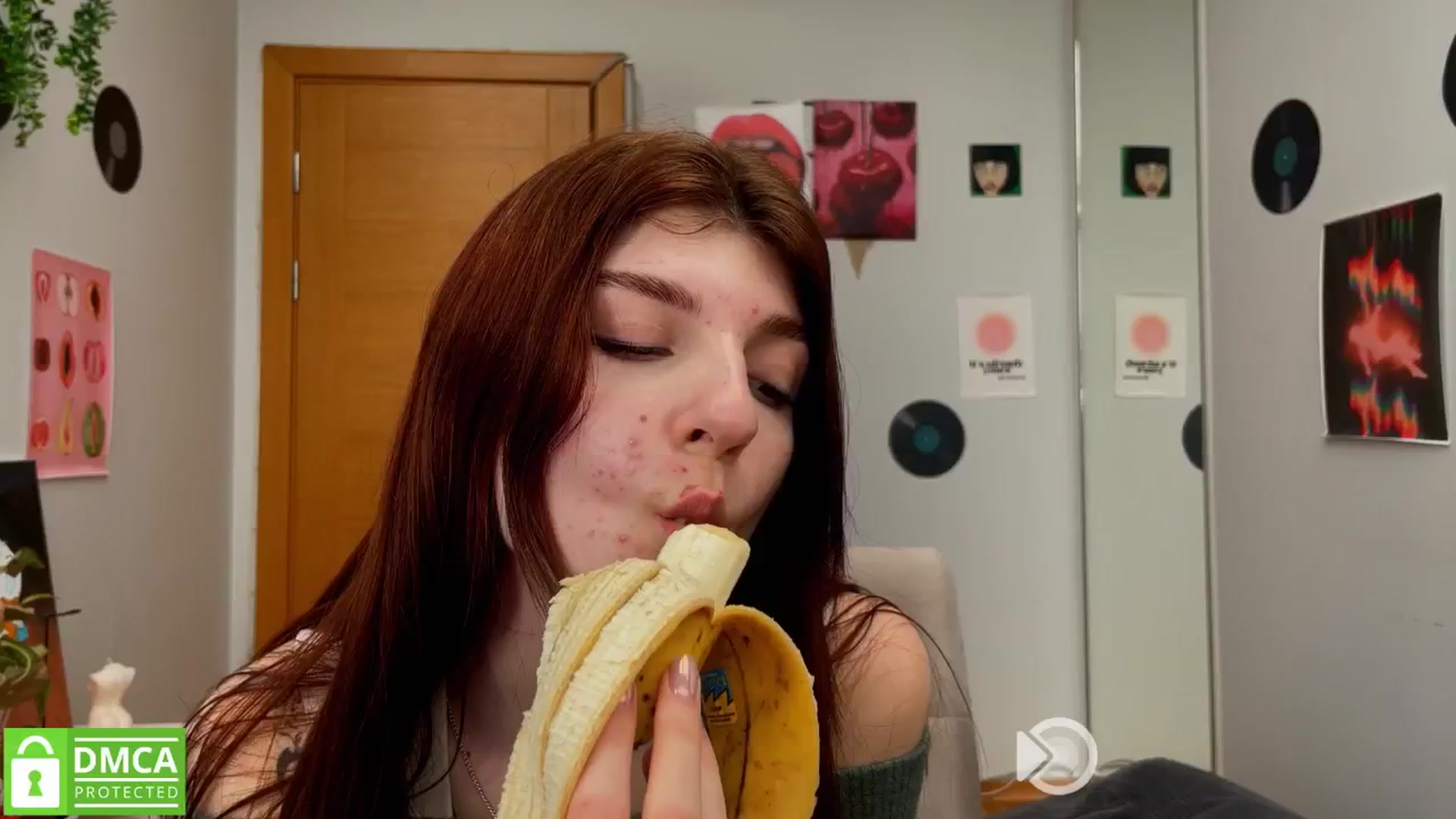 Gallery image thumbnail from BellaCute__'s myfreecams stream on, 02/26/2025, 11:07 image 13 of 20