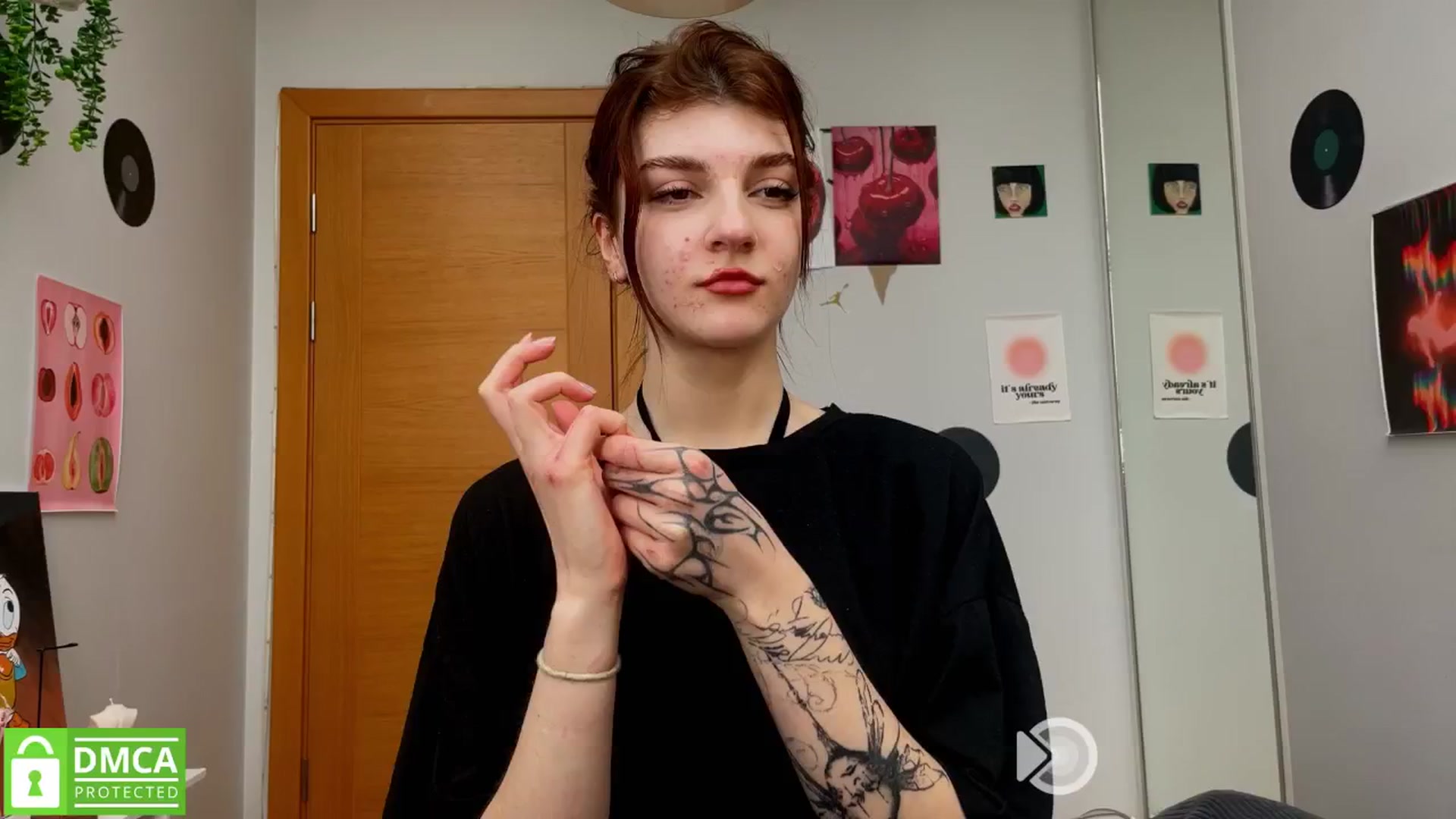 Gallery image thumbnail from BellaCute__'s myfreecams stream on, 02/27/2025, 07:21 image 15 of 20