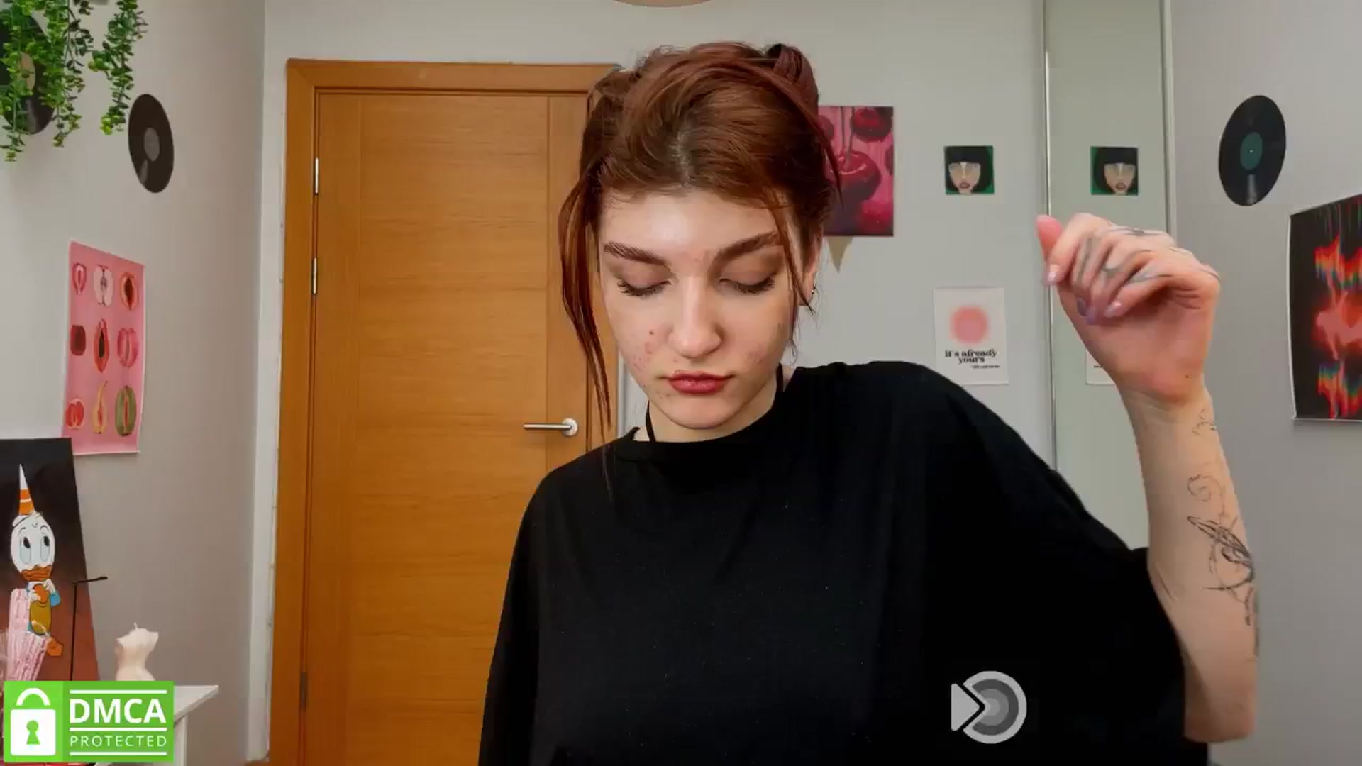 Gallery image thumbnail from BellaCute__'s myfreecams stream on, 02/27/2025, 07:21 image 5 of 20