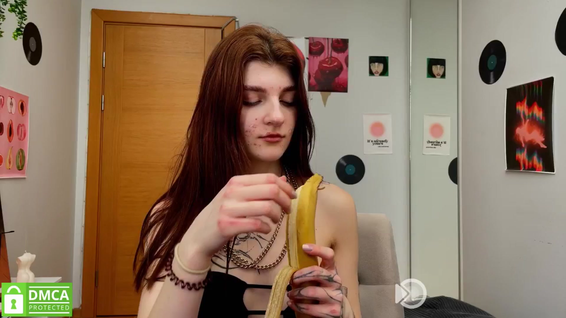 Gallery image thumbnail from BellaCute__'s myfreecams stream on, 02/28/2025, 12:07 image 8 of 20