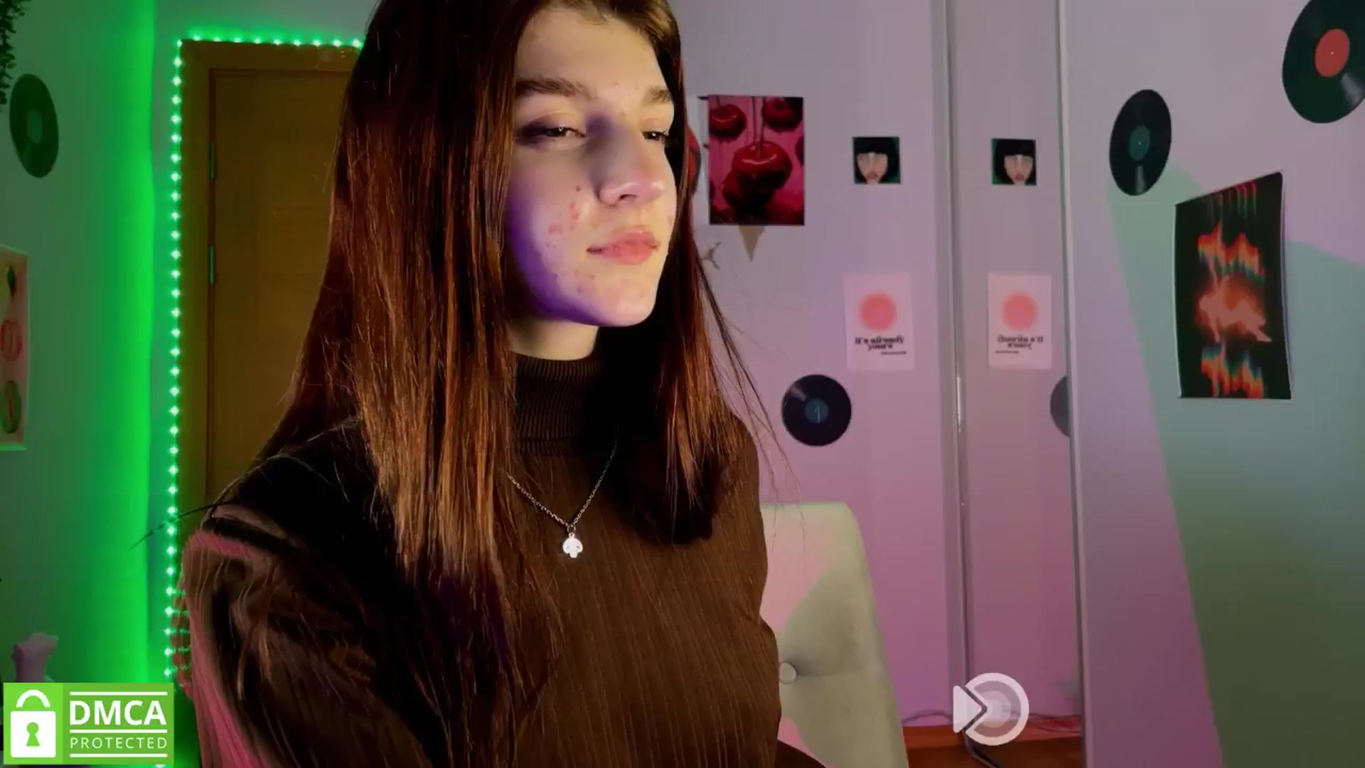 Gallery image thumbnail from BellaCute__'s myfreecams stream on, 03/06/2025, 19:13 image 9 of 20