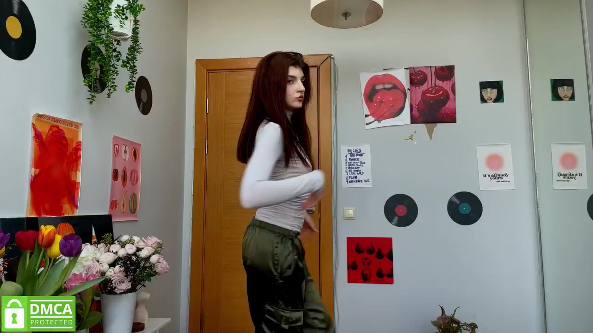 Gallery image thumbnail from BellaCute__'s myfreecams stream on, 03/10/2025, 12:29 image 4 of 20