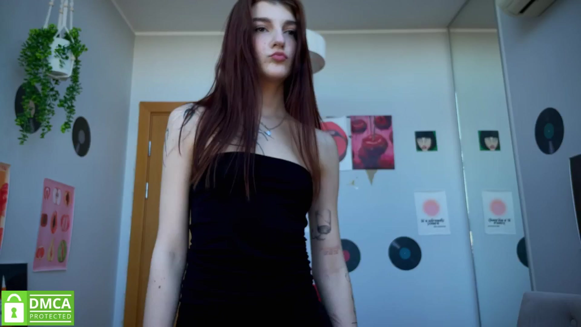 Gallery image thumbnail from BellaCute__'s myfreecams stream on, 03/15/2025, 09:50 image 2 of 20