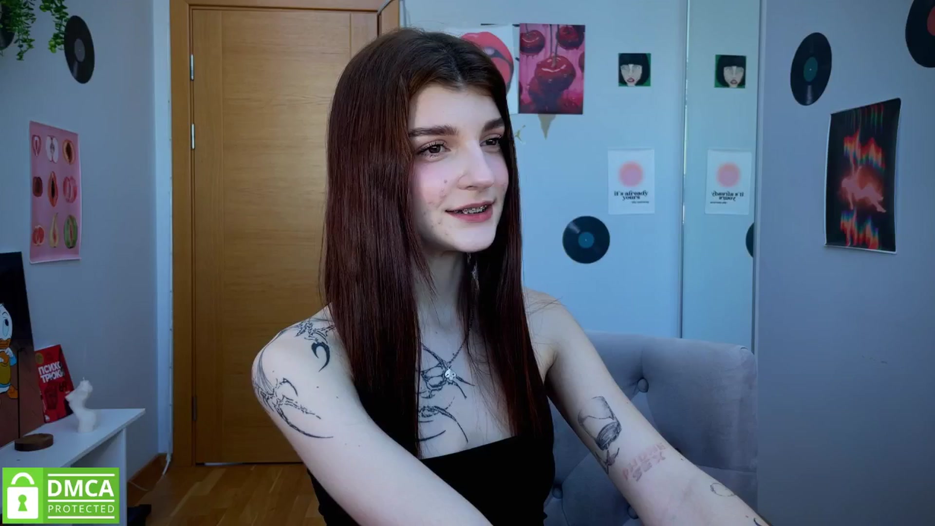 Gallery image thumbnail from BellaCute__'s myfreecams stream on, 03/15/2025, 09:50 image 19 of 20