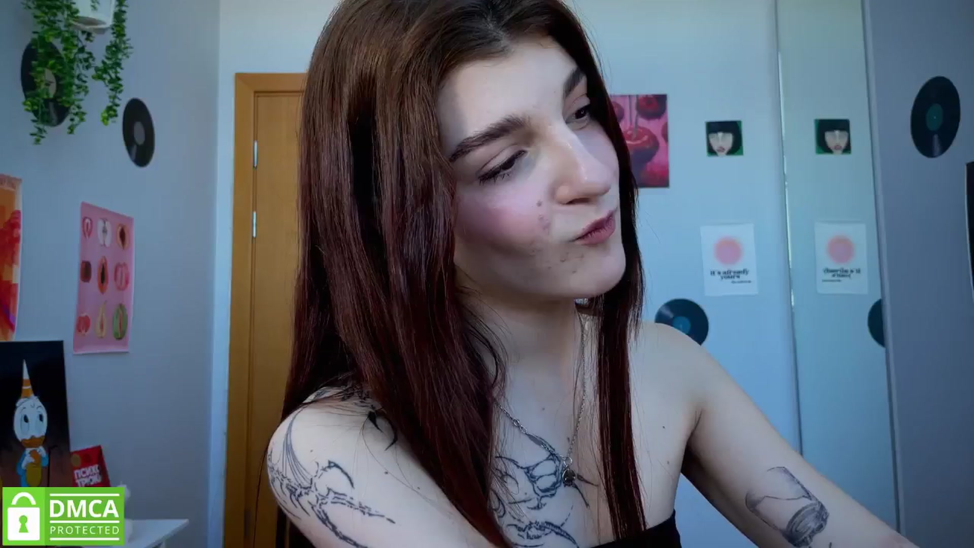 Gallery image thumbnail from BellaCute__'s myfreecams stream on, 03/15/2025, 09:50 image 10 of 20