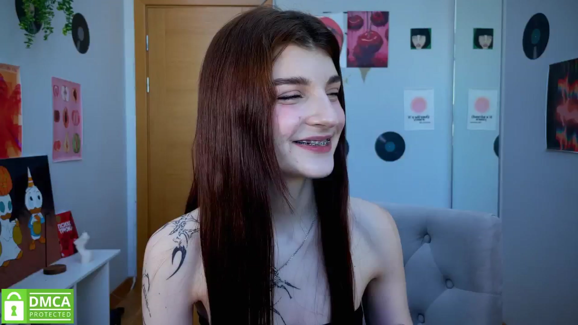 Gallery image thumbnail from BellaCute__'s myfreecams stream on, 03/15/2025, 09:50 image 18 of 20
