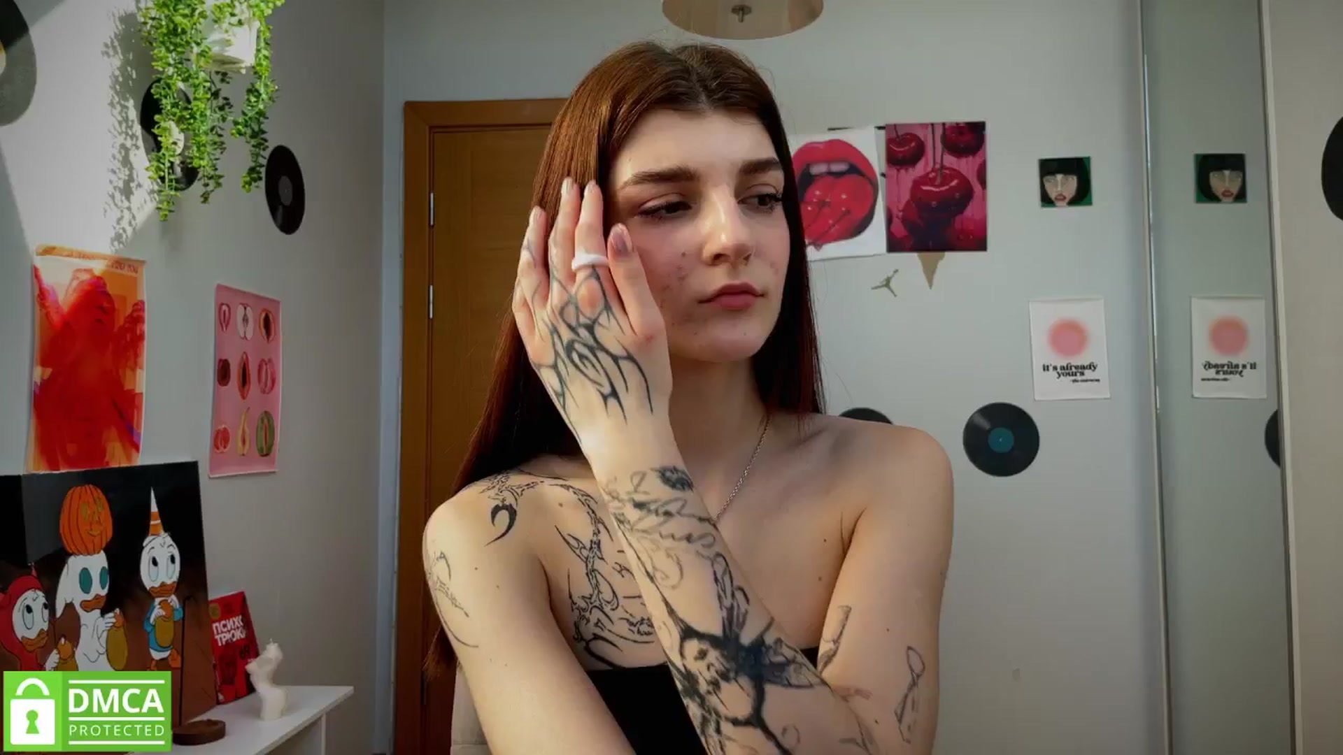 Gallery image thumbnail from BellaCute__'s myfreecams stream on, 03/15/2025, 11:54 image 18 of 20