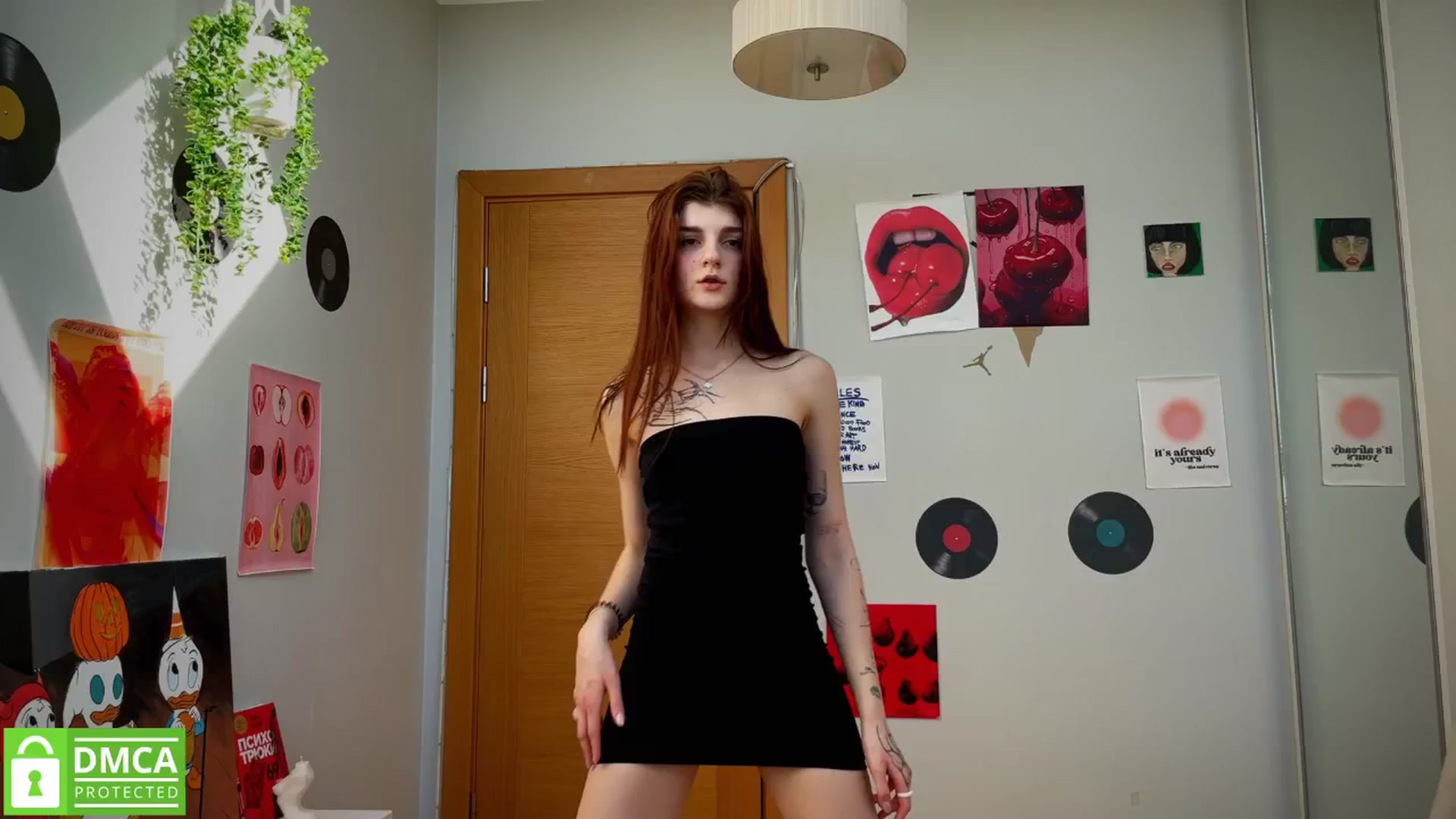 Gallery image thumbnail from BellaCute__'s myfreecams stream on, 03/15/2025, 12:16 image 17 of 20
