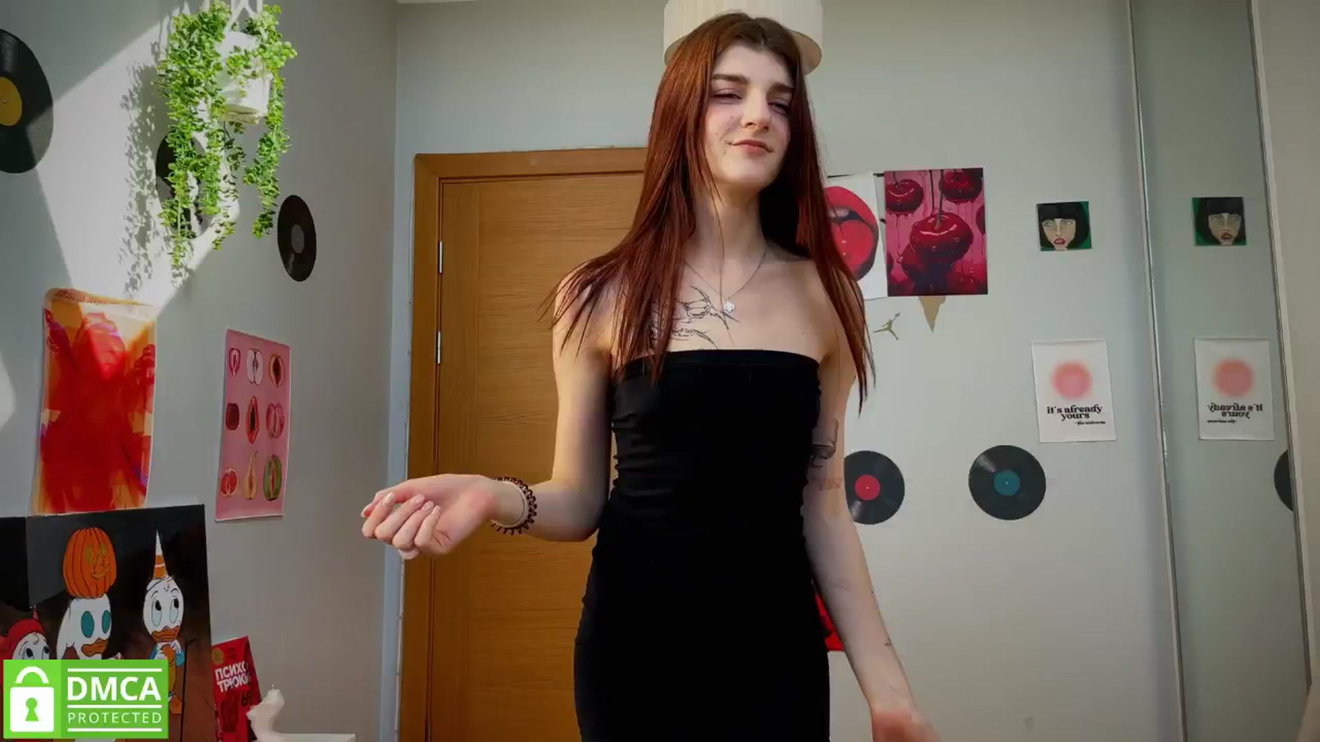 Gallery image thumbnail from BellaCute__'s myfreecams stream on, 03/15/2025, 12:16 image 6 of 20