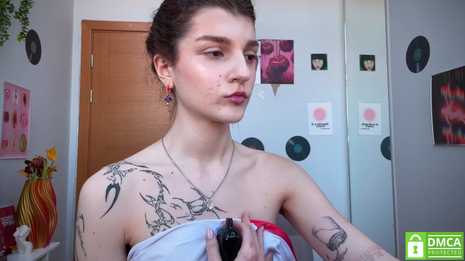 Gallery image thumbnail from BellaCute__'s myfreecams stream on, 03/17/2025, 09:21 image 7 of 20