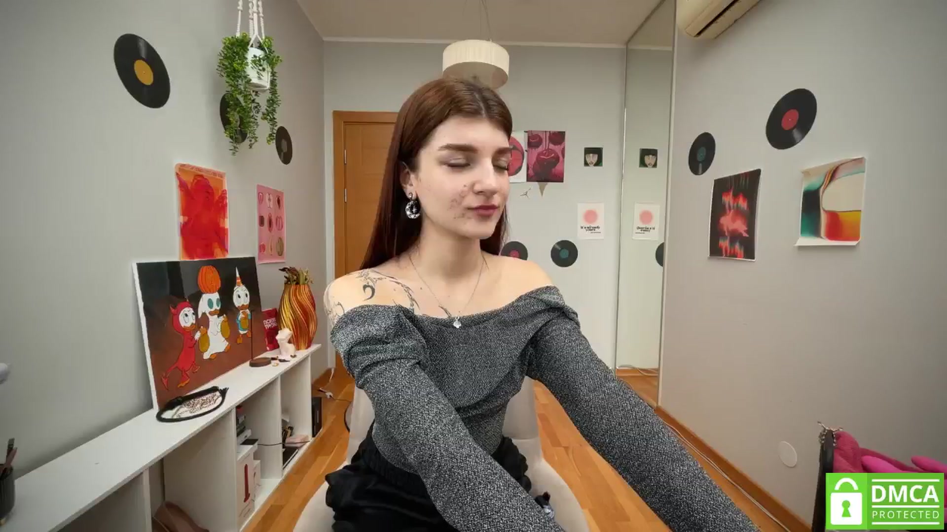 Gallery image thumbnail from BellaCute__'s myfreecams stream on, 03/20/2025, 09:54 image 14 of 20