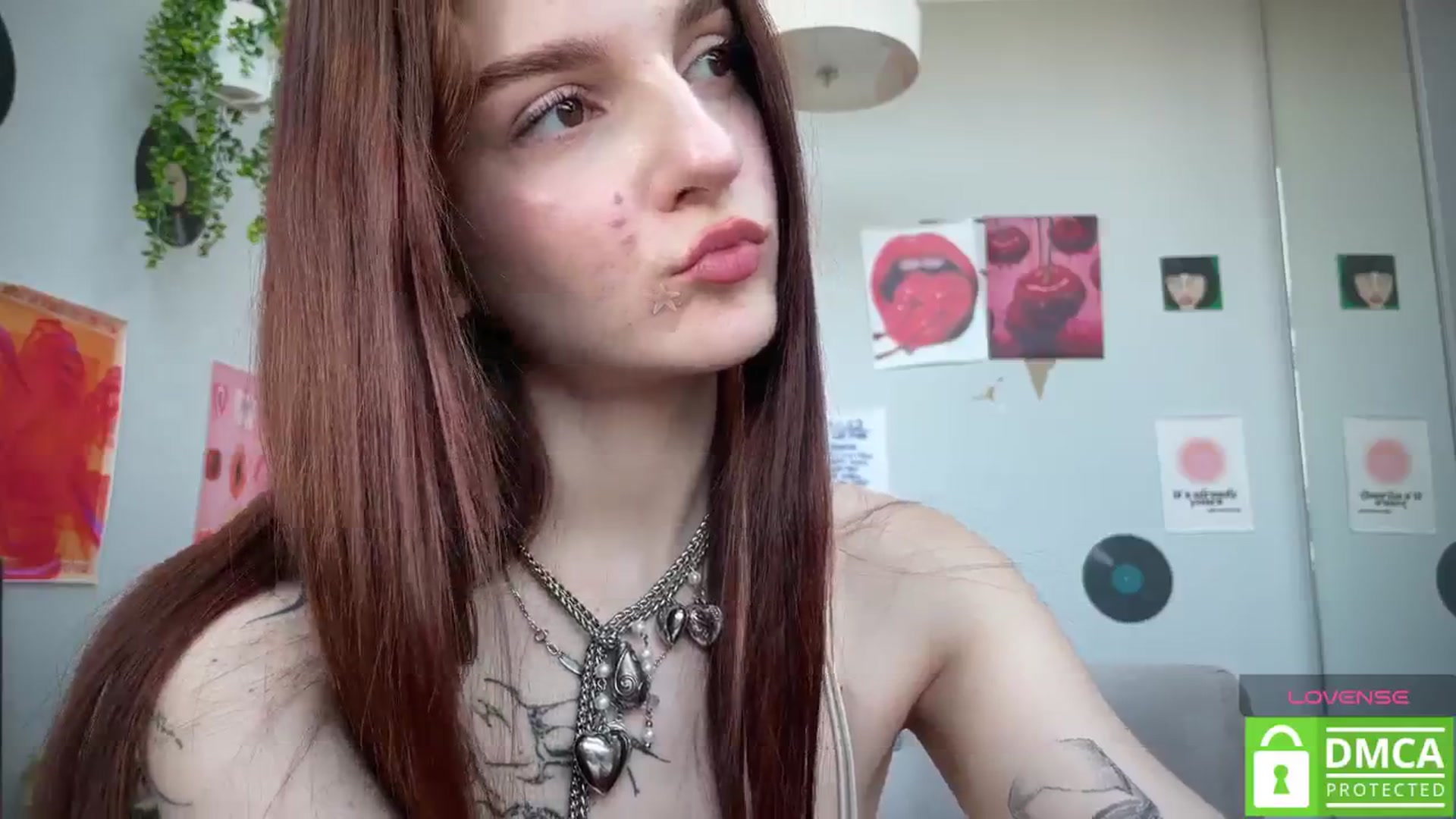 Gallery image thumbnail from BellaCute__'s myfreecams stream on, 03/21/2025, 08:43 image 14 of 20