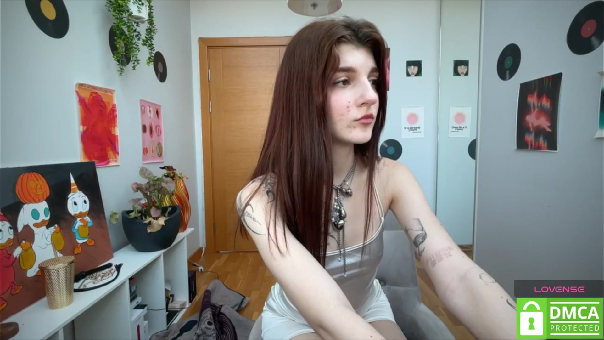 Gallery image thumbnail from BellaCute__'s myfreecams stream on, 03/21/2025, 09:45 image 14 of 20