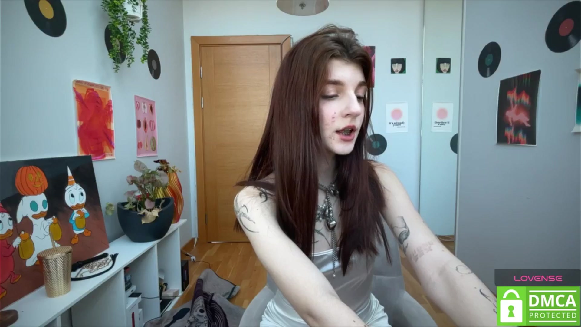 Gallery image thumbnail from BellaCute__'s myfreecams stream on, 03/21/2025, 09:45 image 8 of 20