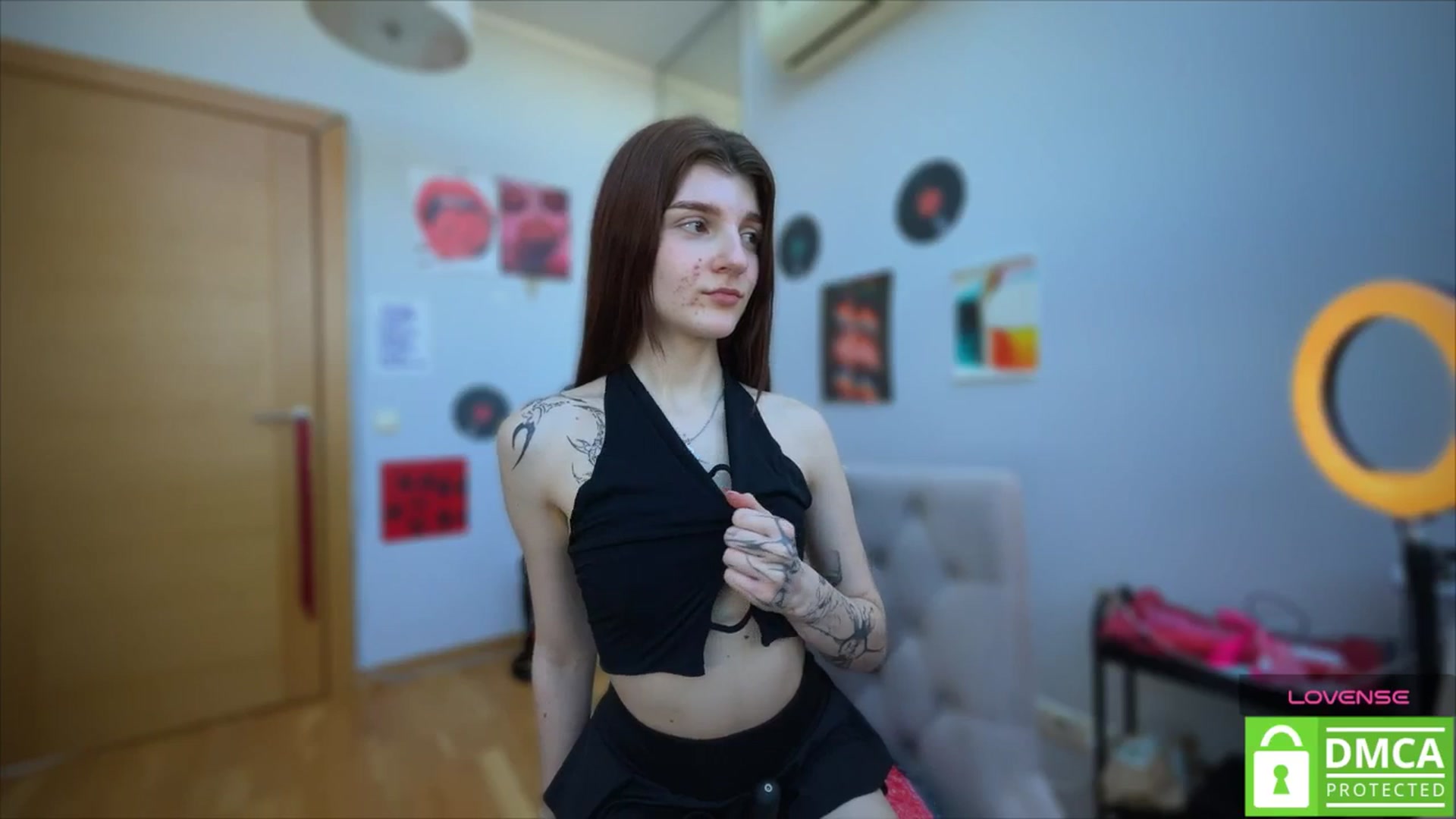 Gallery image thumbnail from BellaCute__'s myfreecams stream on, 03/22/2025, 11:15 image 7 of 20