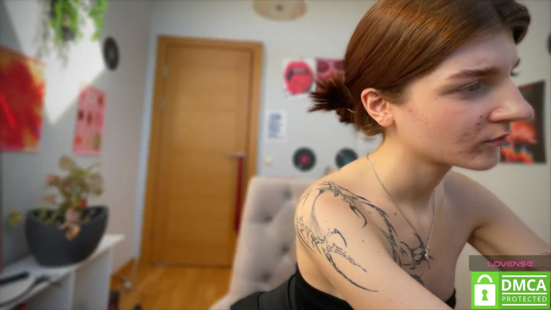 Gallery image thumbnail from BellaCute__'s myfreecams stream on, 03/22/2025, 12:24 image 16 of 20