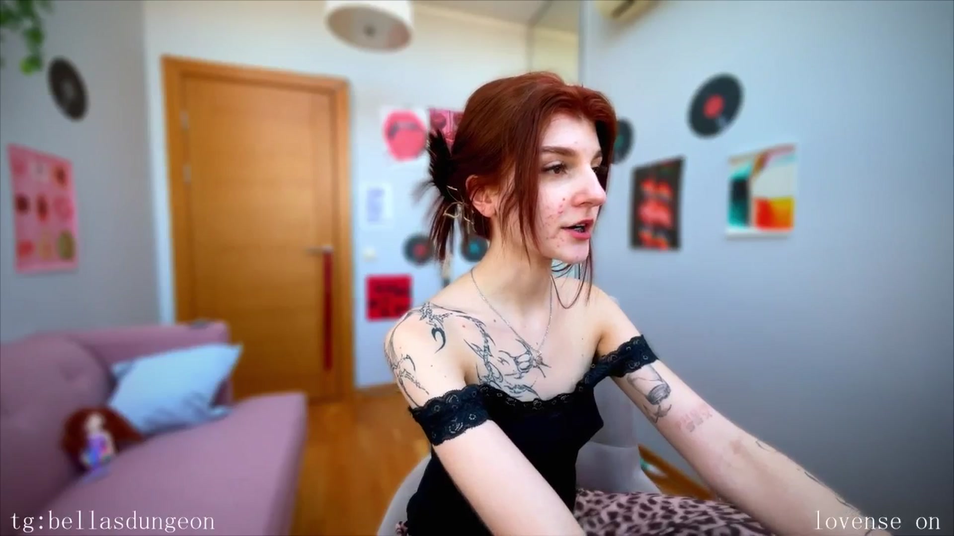 Gallery image thumbnail from BellaCute__'s myfreecams stream on, 03/29/2025, 09:51 image 17 of 20