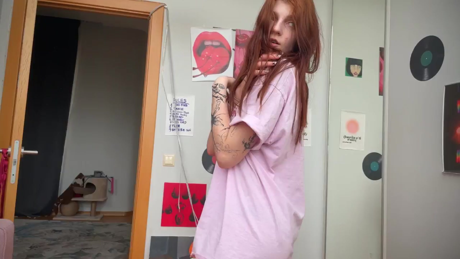 Gallery image thumbnail from BellaCute__'s myfreecams stream on, 04/28/2025, 08:06 image 9 of 20