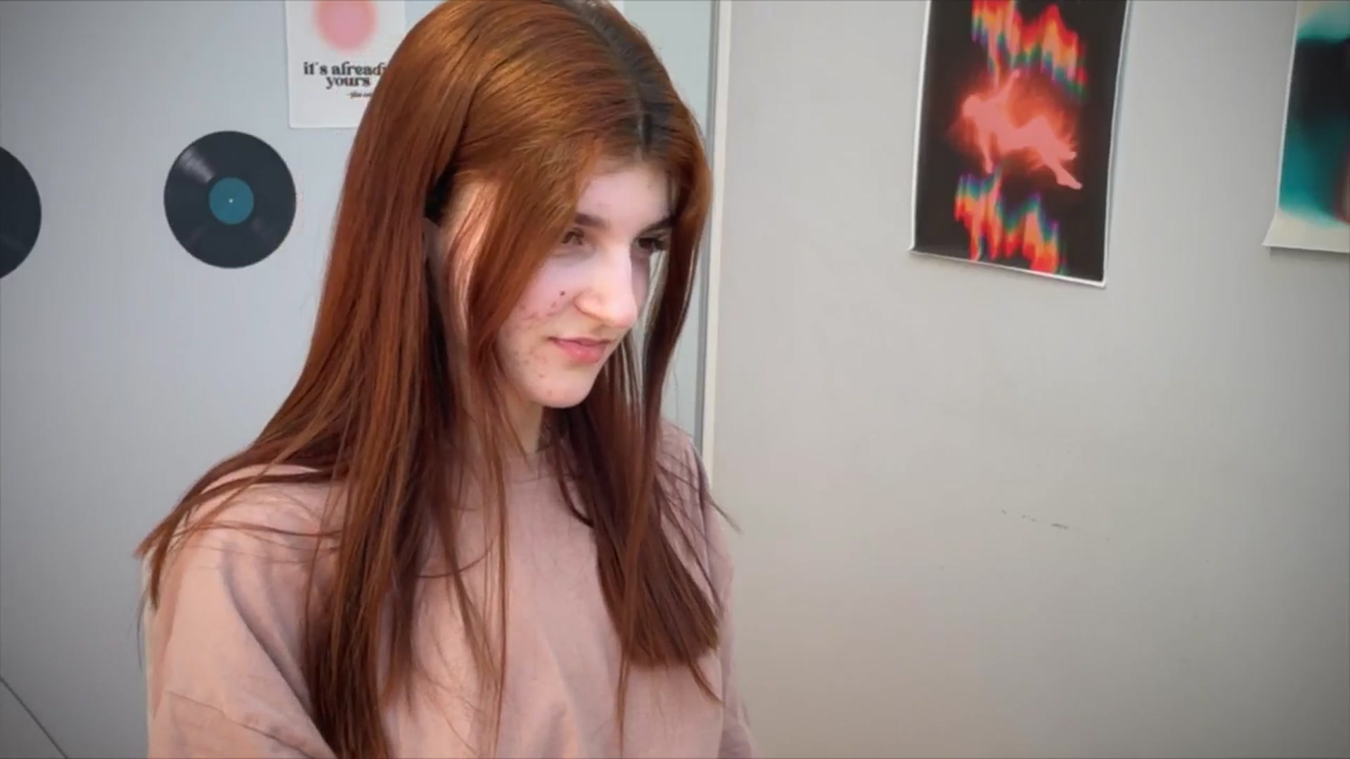 Gallery image thumbnail from BellaCute__'s myfreecams stream on, 05/10/2025, 11:18 image 2 of 20