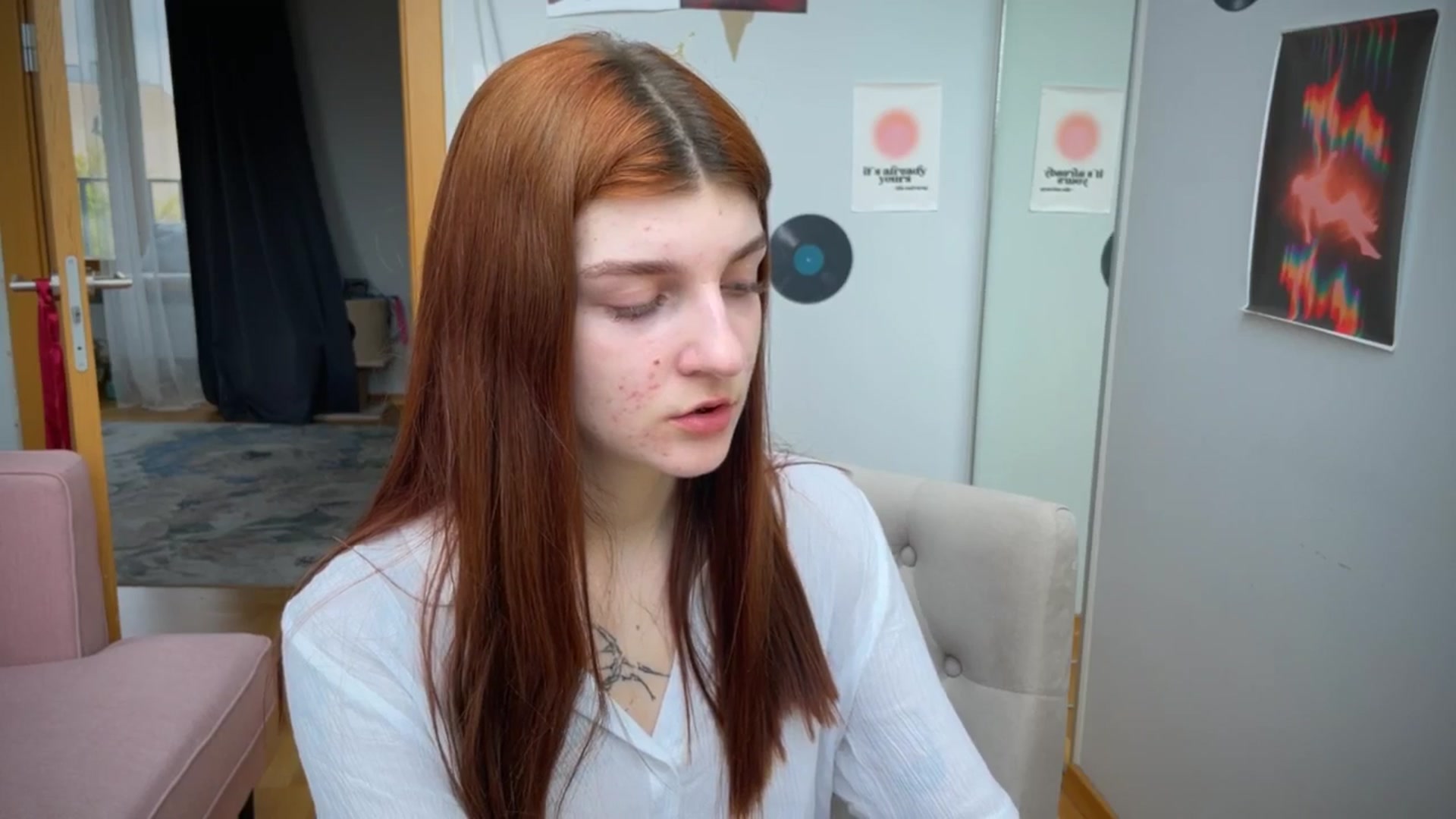 Gallery image thumbnail from BellaCute__'s myfreecams stream on, 05/14/2025, 07:50 image 5 of 20