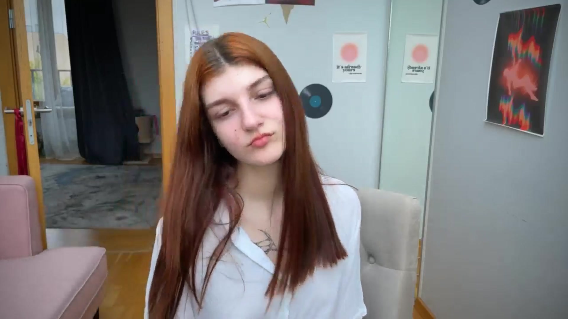 Gallery image thumbnail from BellaCute__'s myfreecams stream on, 05/14/2025, 07:50 image 2 of 20