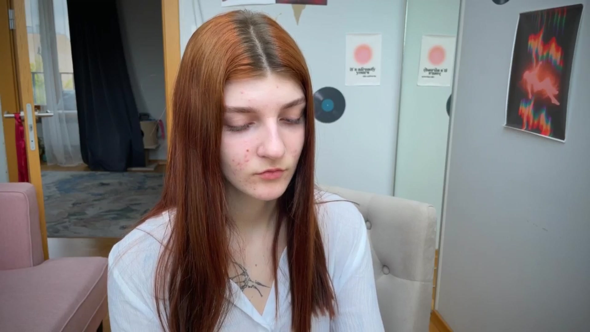 Gallery image thumbnail from BellaCute__'s myfreecams stream on, 05/14/2025, 07:50 image 3 of 20