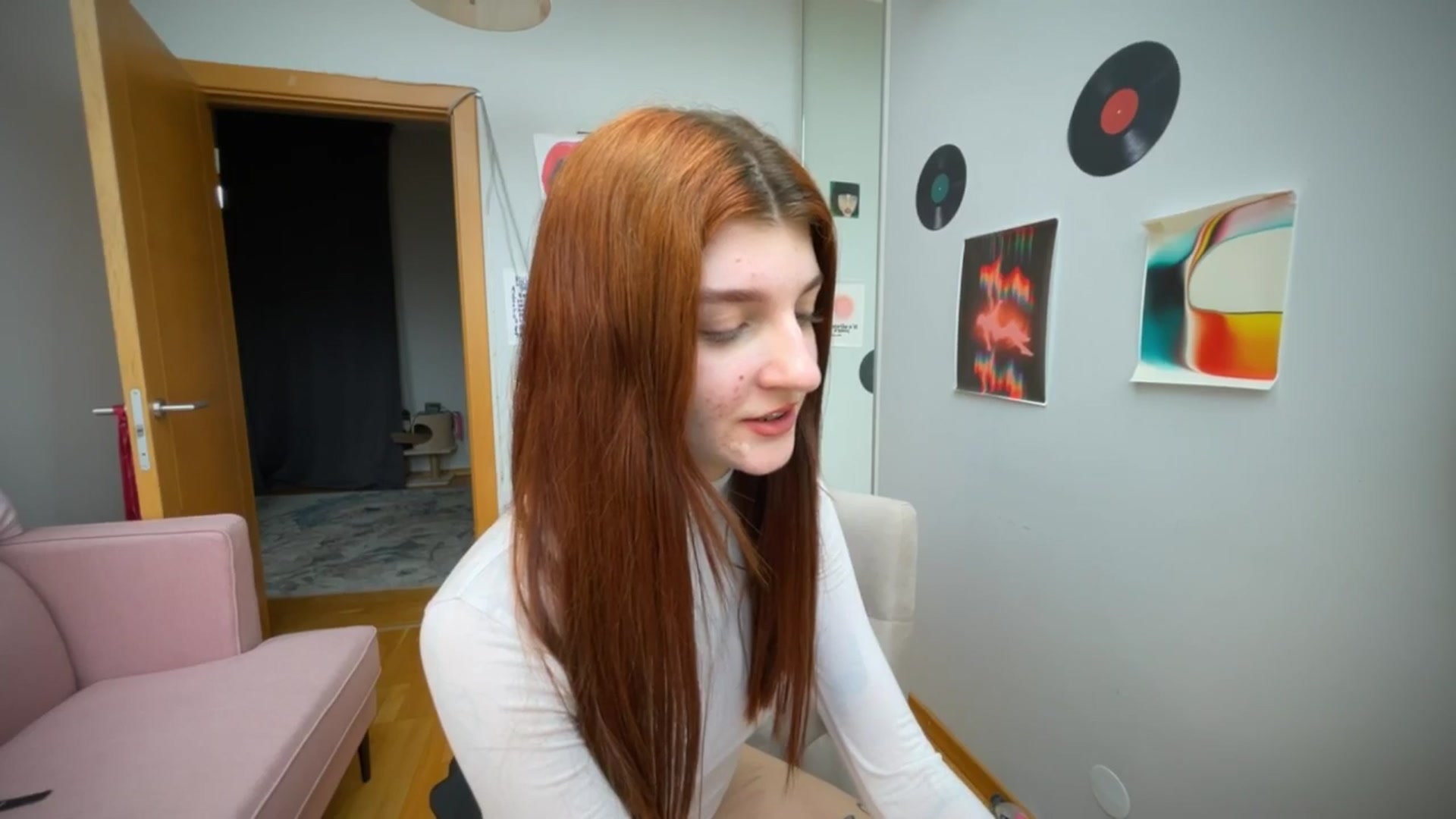 Gallery image thumbnail from BellaCute__'s myfreecams stream on, 05/16/2025, 09:04 image 10 of 20