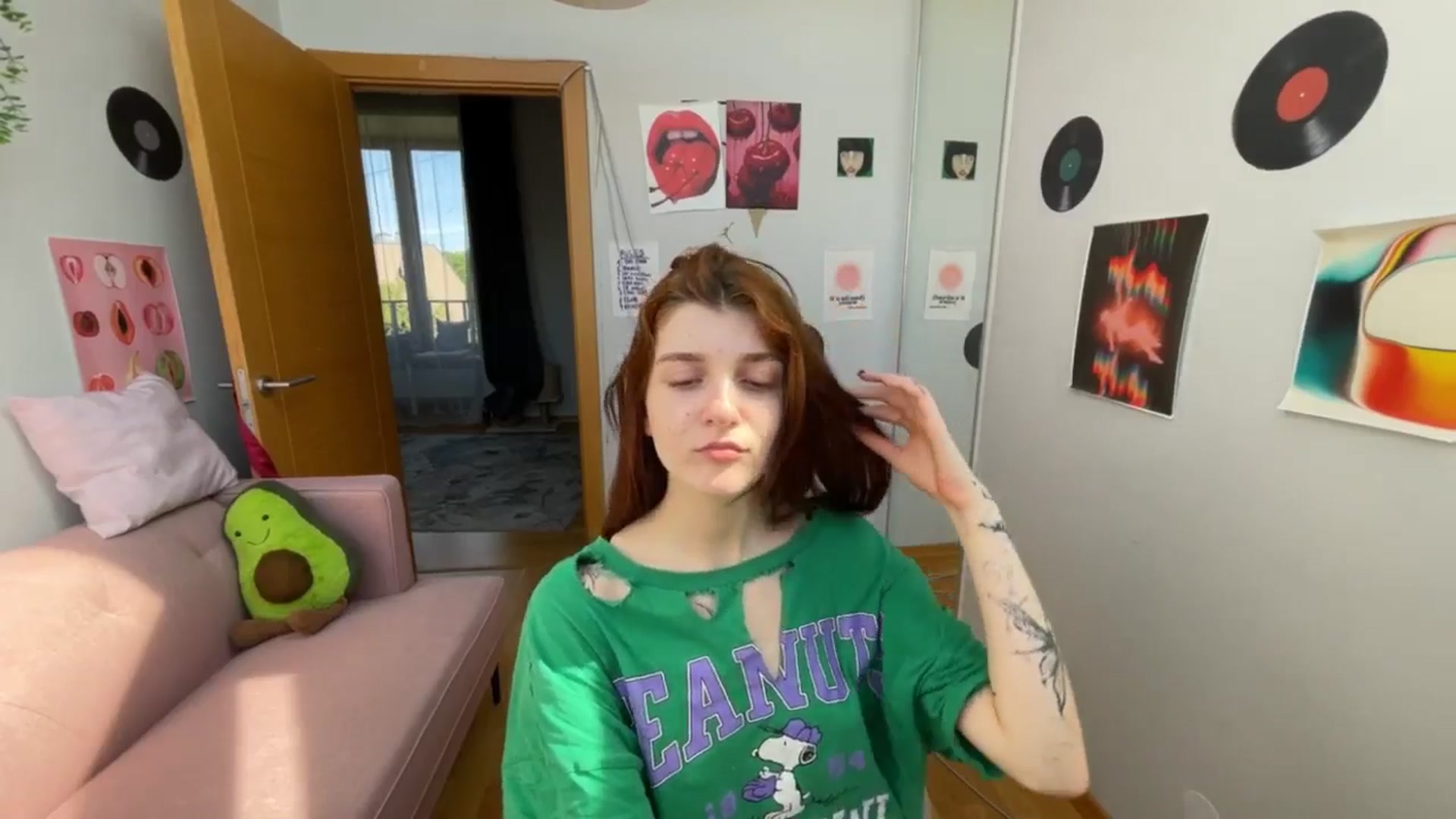 Gallery image thumbnail from BellaCute__'s myfreecams stream on, 05/20/2025, 11:56 image 4 of 20