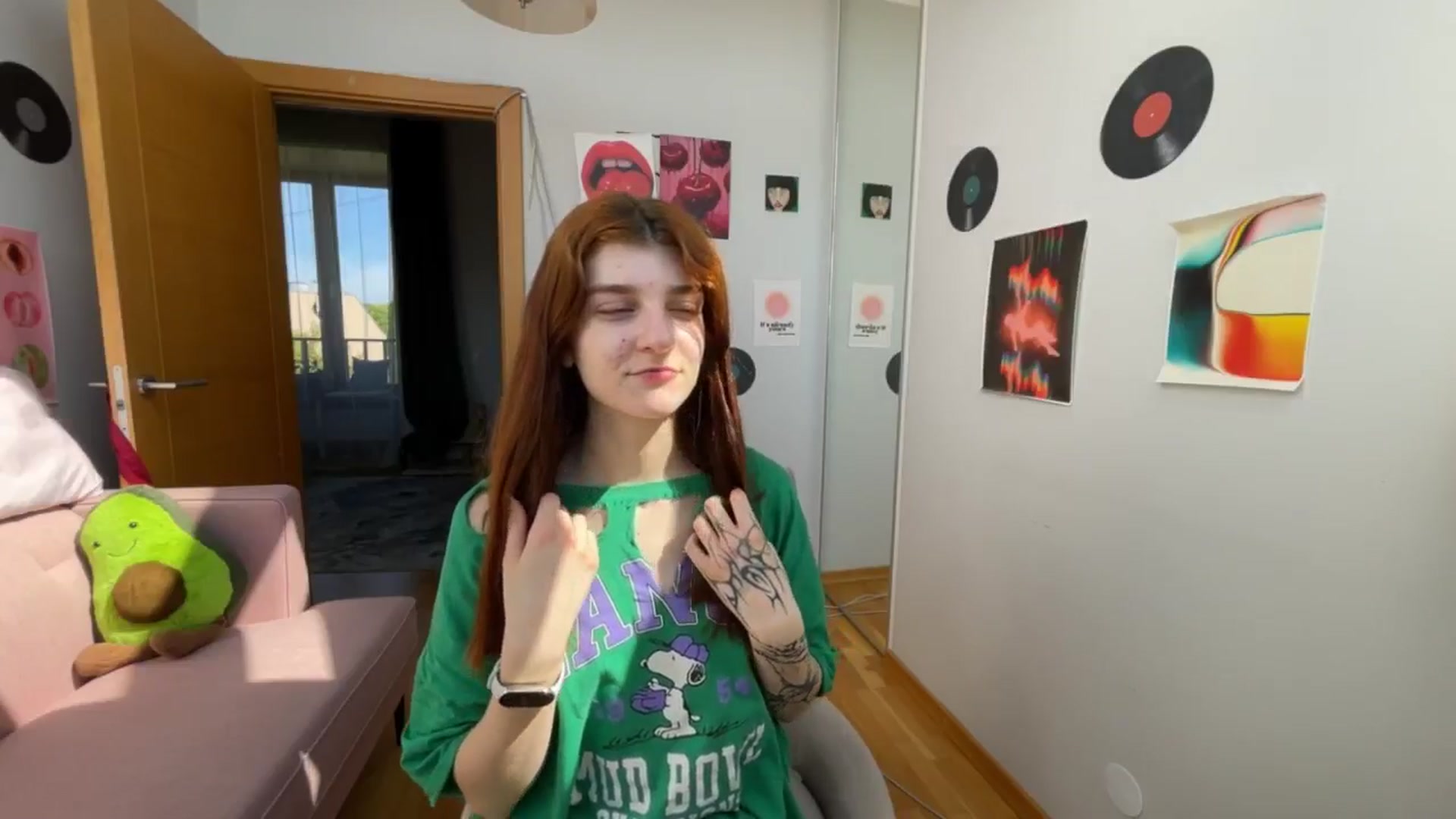 Gallery image thumbnail from BellaCute__'s myfreecams stream on, 05/20/2025, 11:56 image 20 of 20
