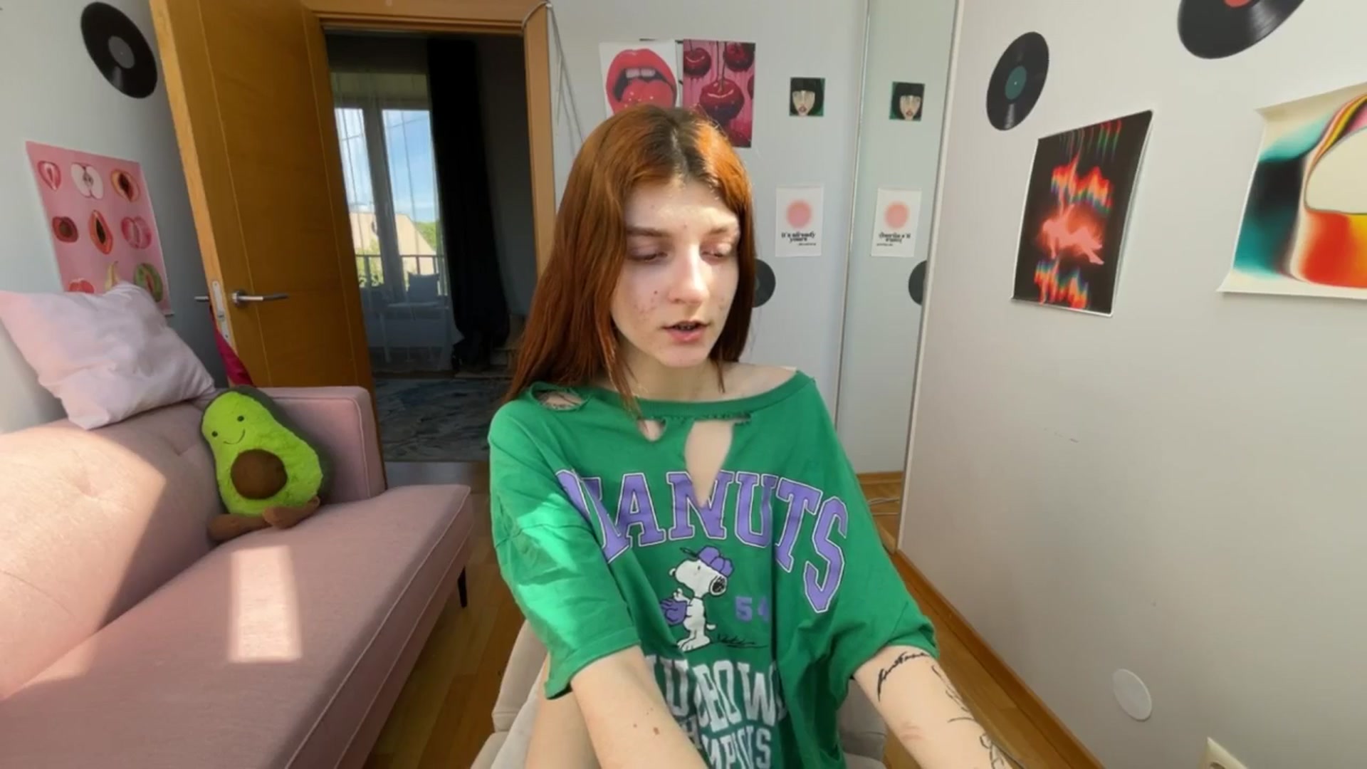 Gallery image thumbnail from BellaCute__'s myfreecams stream on, 05/20/2025, 11:56 image 6 of 20